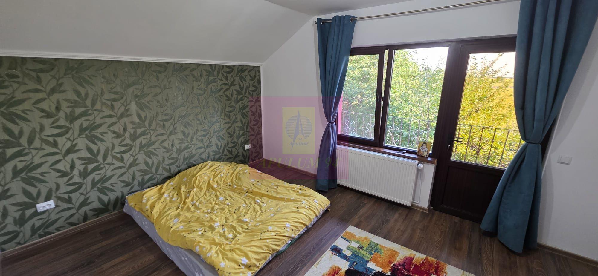 Vila 6 camere de vanzare in Banesti - 11