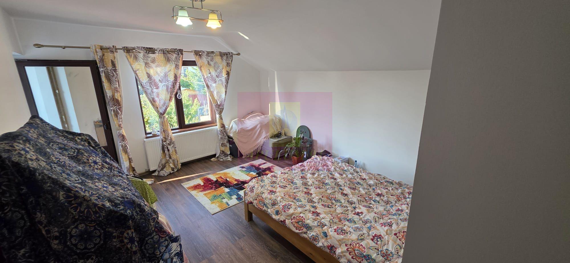 Vila 6 camere de vanzare in Banesti - 12