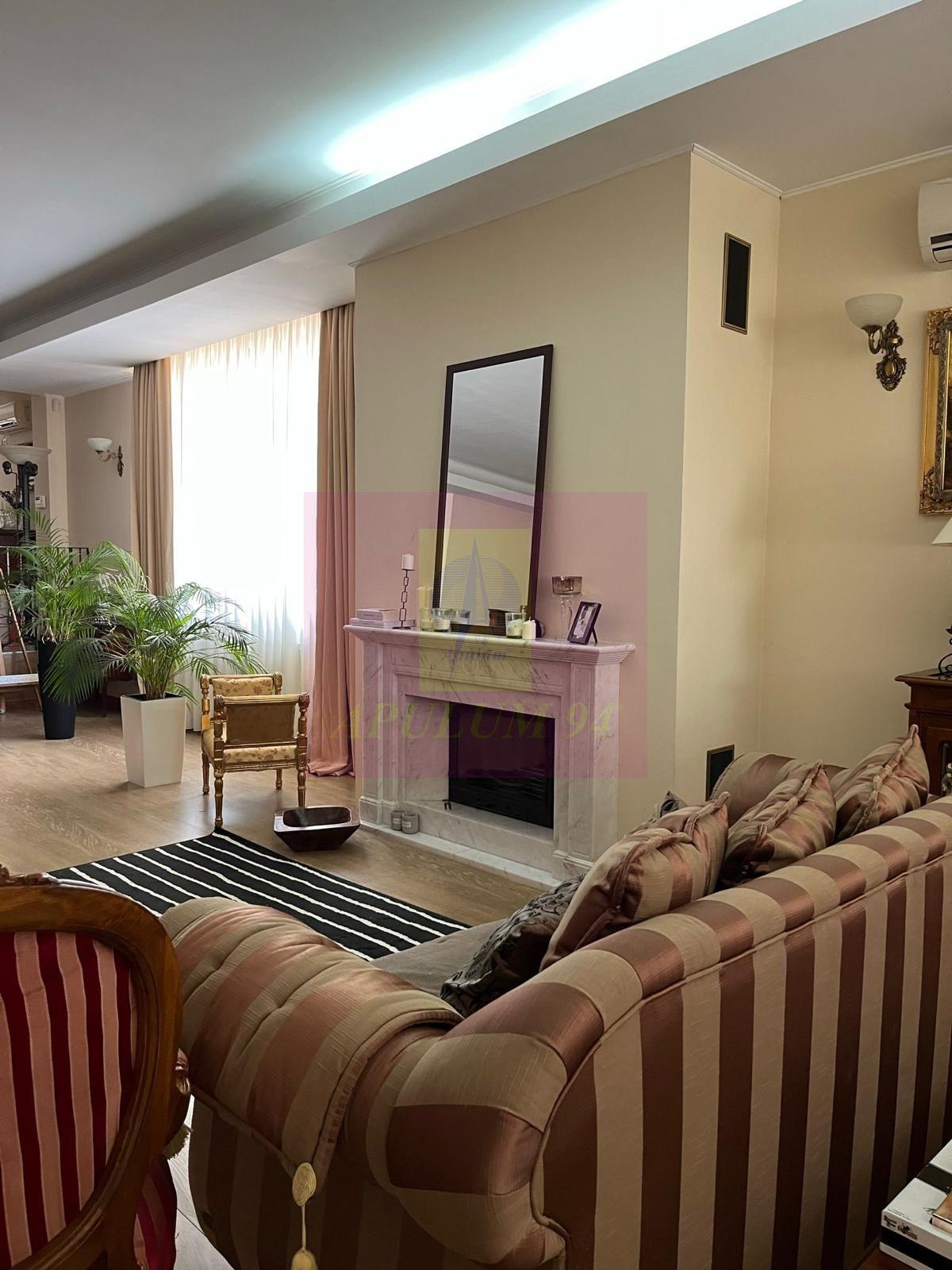 Eleganță, spațiu și confort într-o vilă deosebită, în inima Piperei - 11