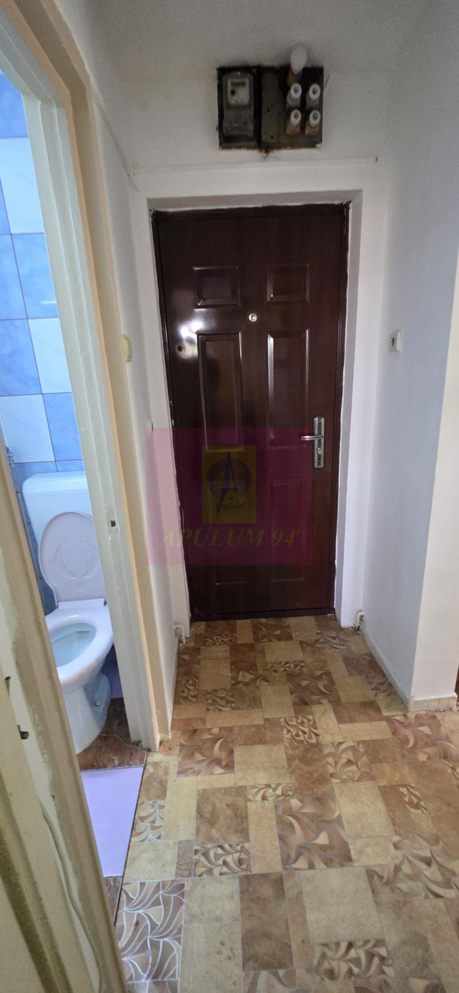 Apartament 3 camere de vanzare in Campina - 12