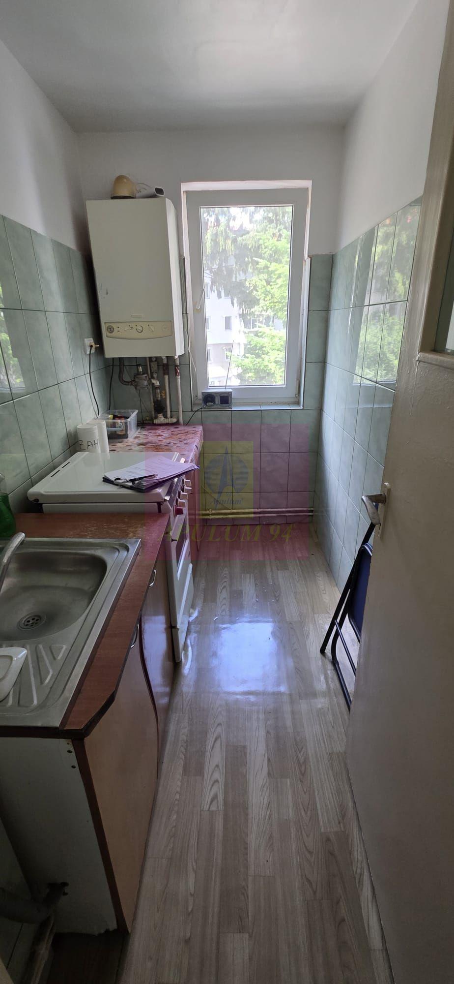 Apartament 3 camere de vanzare in Campina - 9