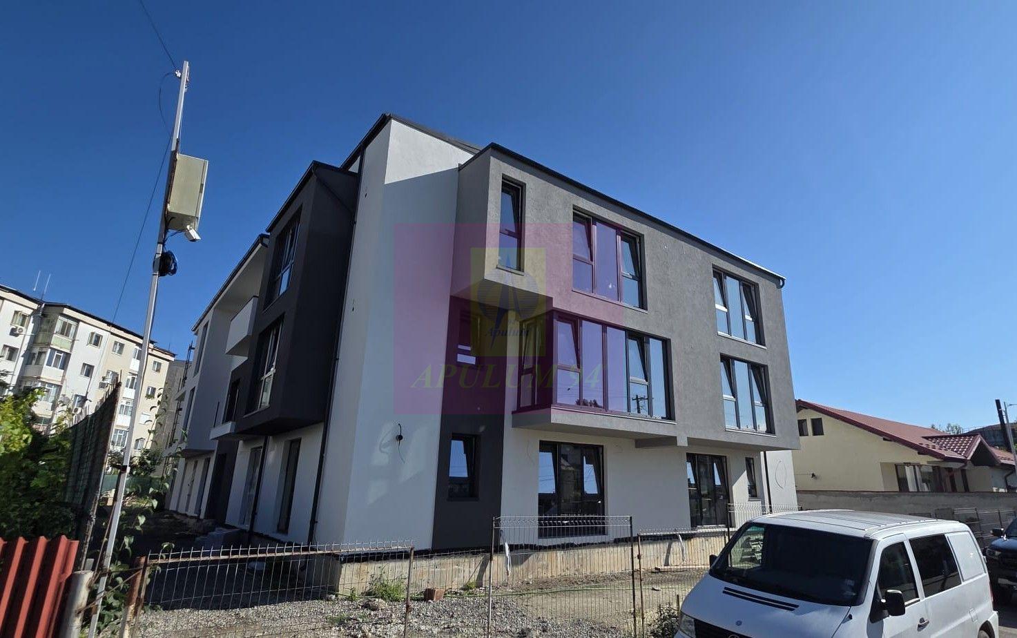 Apartament NOU cu 4 camere de vanzare in Campina - 1