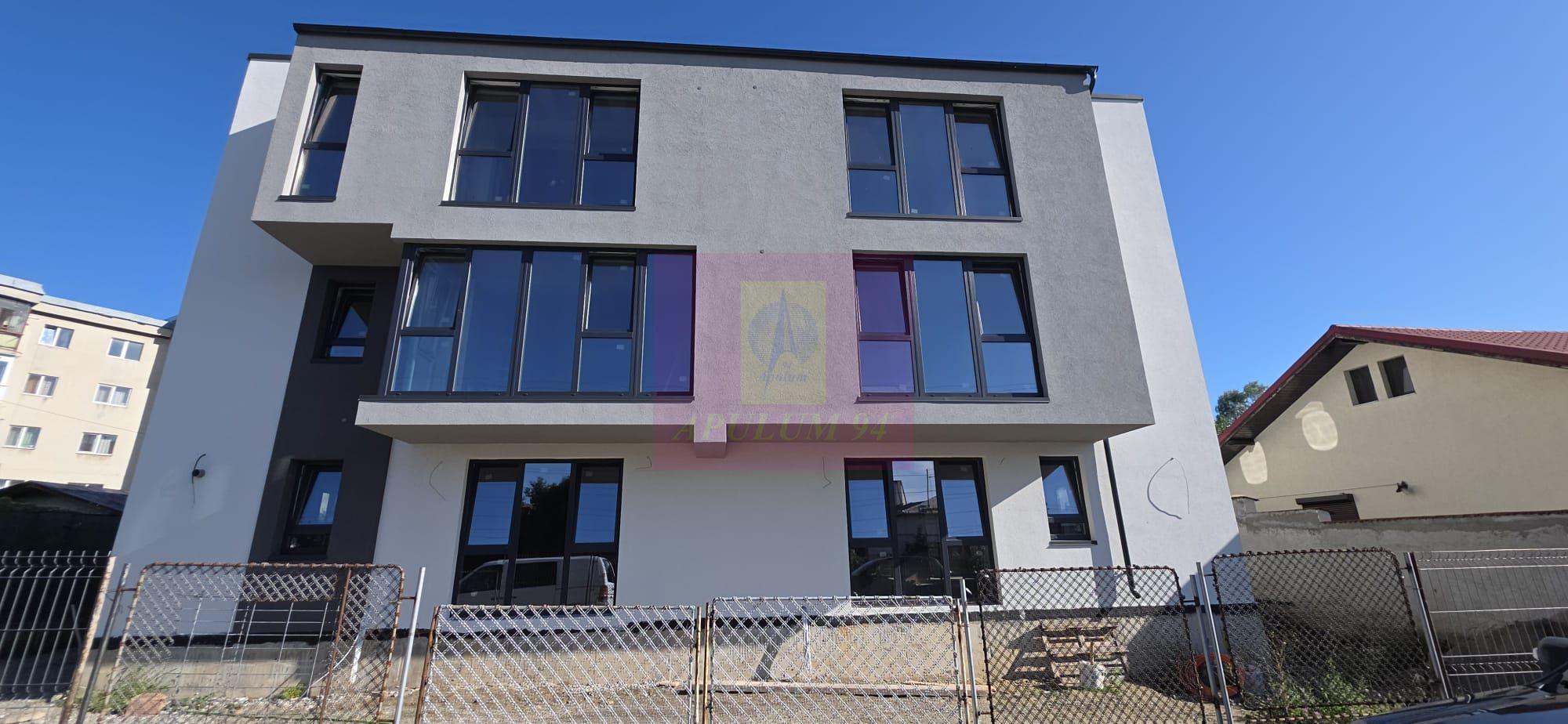 Apartament NOU cu 4 camere de vanzare in Campina - 3