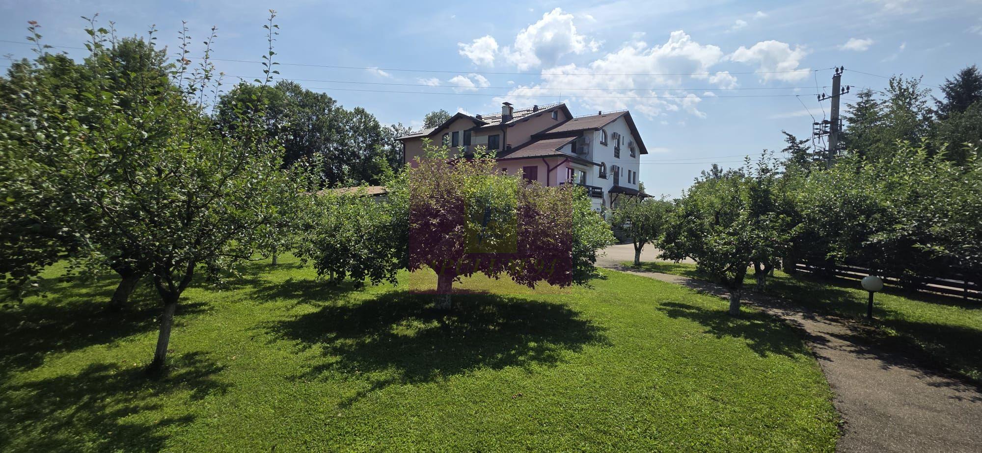 Pensiune de vanzare in Cornu - 4