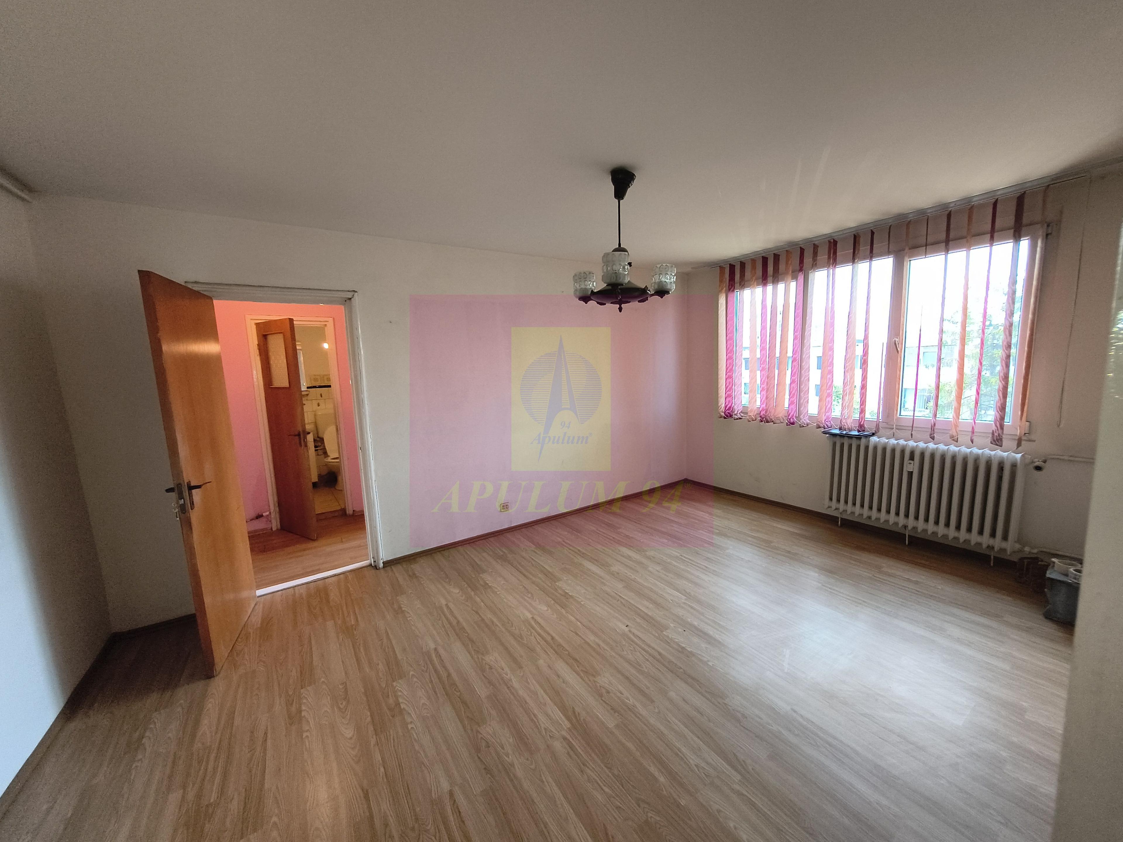 Apartament 3 camere Drumul Taberei la 8 minute de Metrou - 2