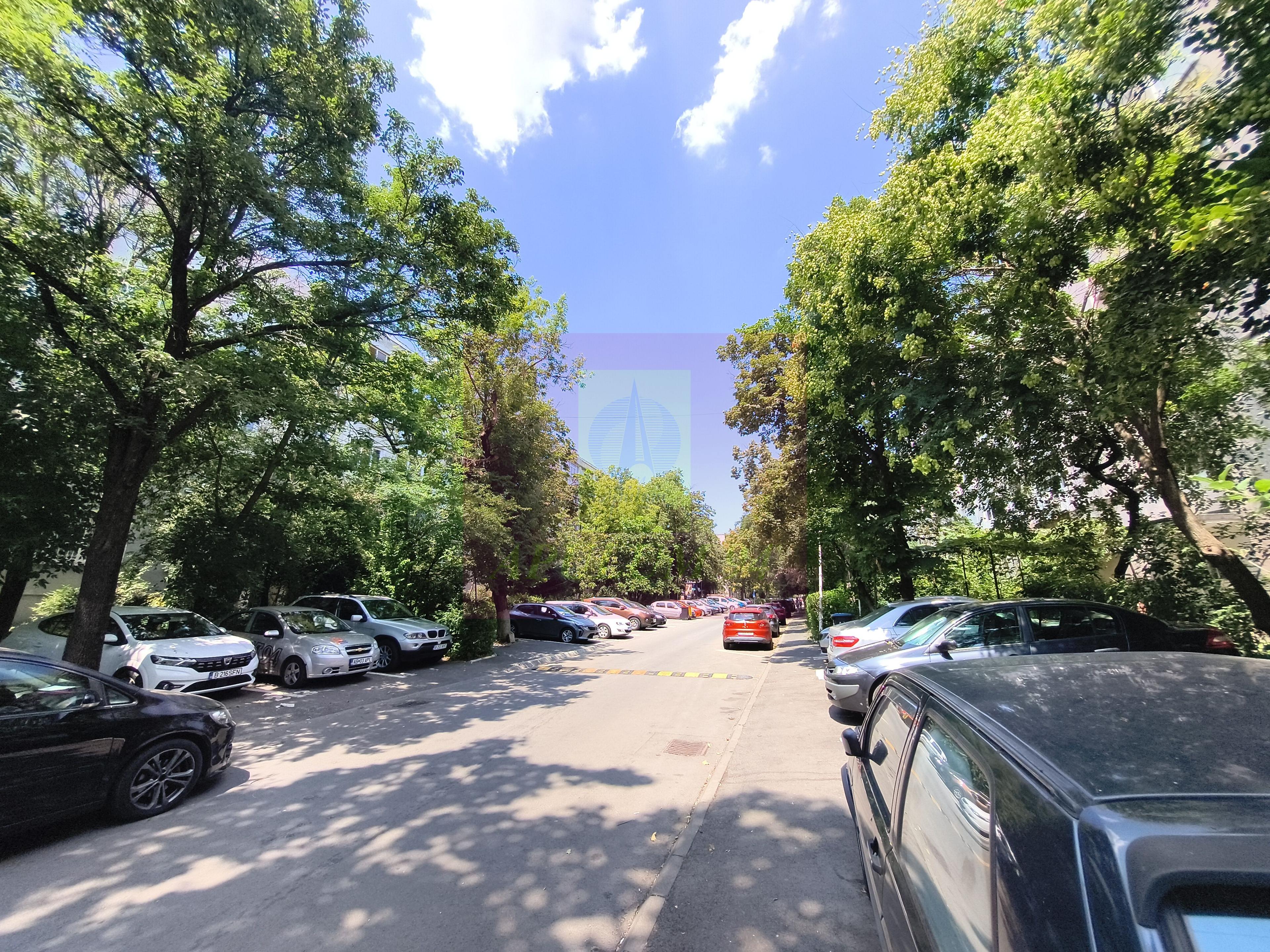 Drumul Taberei - Valea Ialomiței, Apartament 3 camere în Bloc P+4 - 24
