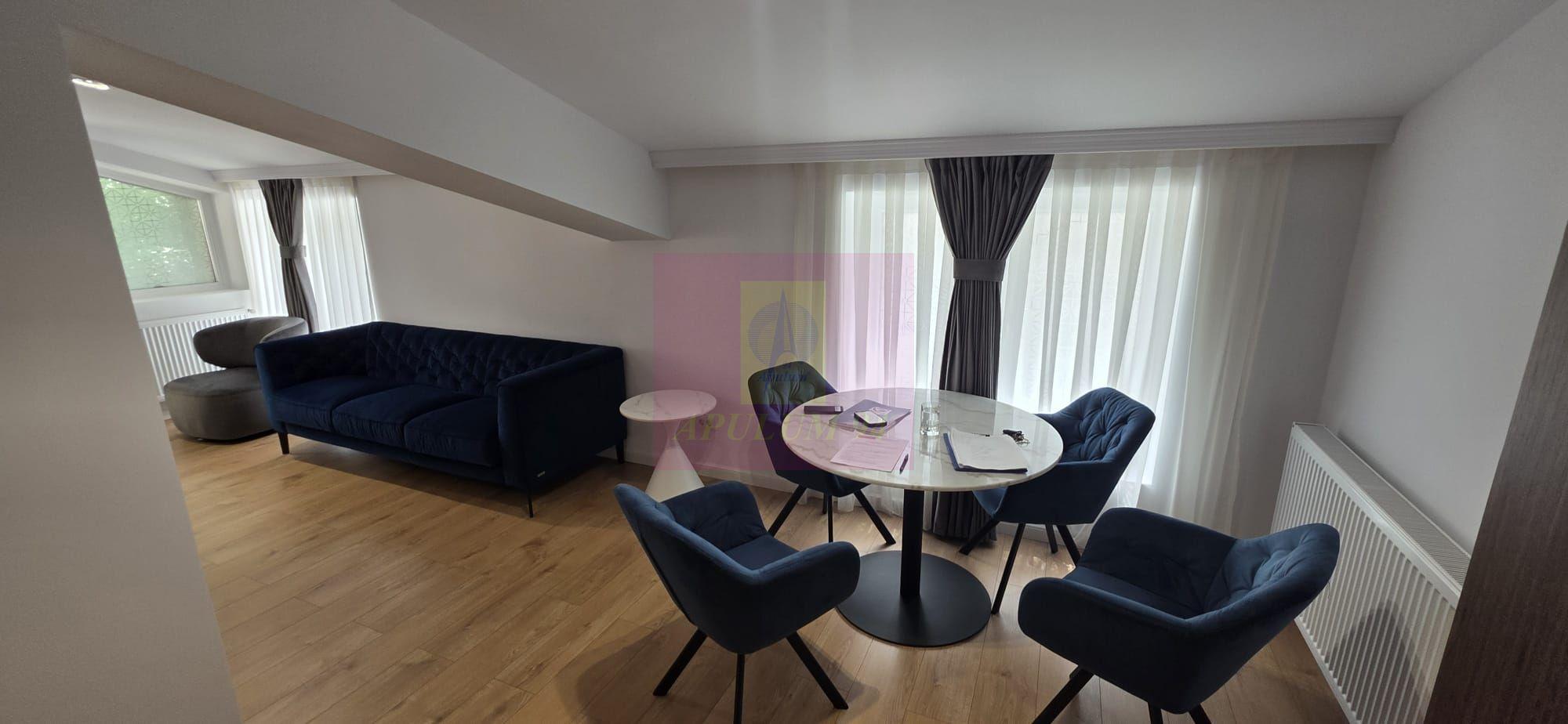 Apartament cu 2 bai si loc de parcare in Sinaia - 1