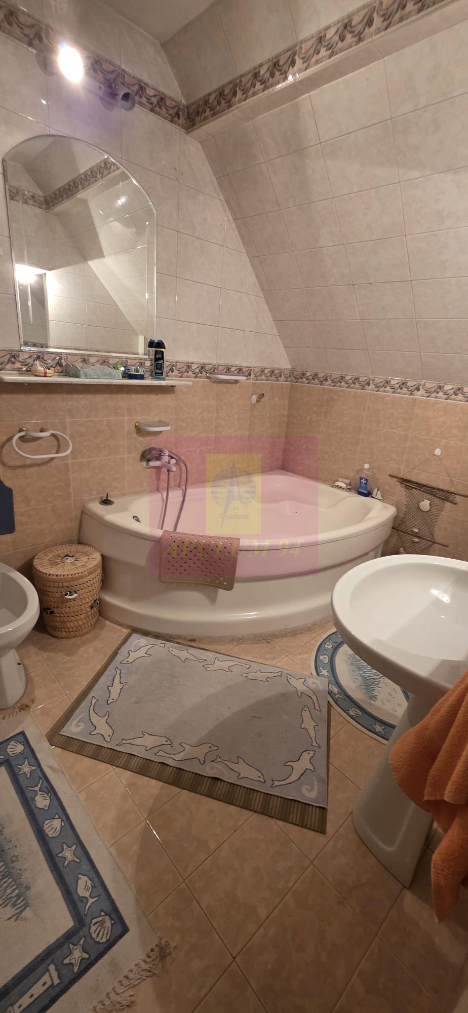 Vila de vanzare cu 6 camere si teren de 1000 mp in Cornu, Prahova - 26