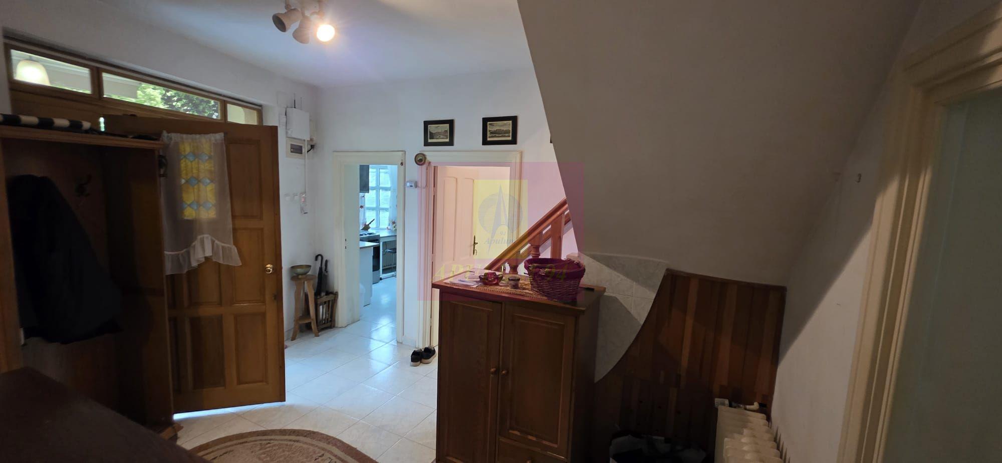 Vila de vanzare cu 6 camere si teren de 1000 mp in Cornu, Prahova - 17