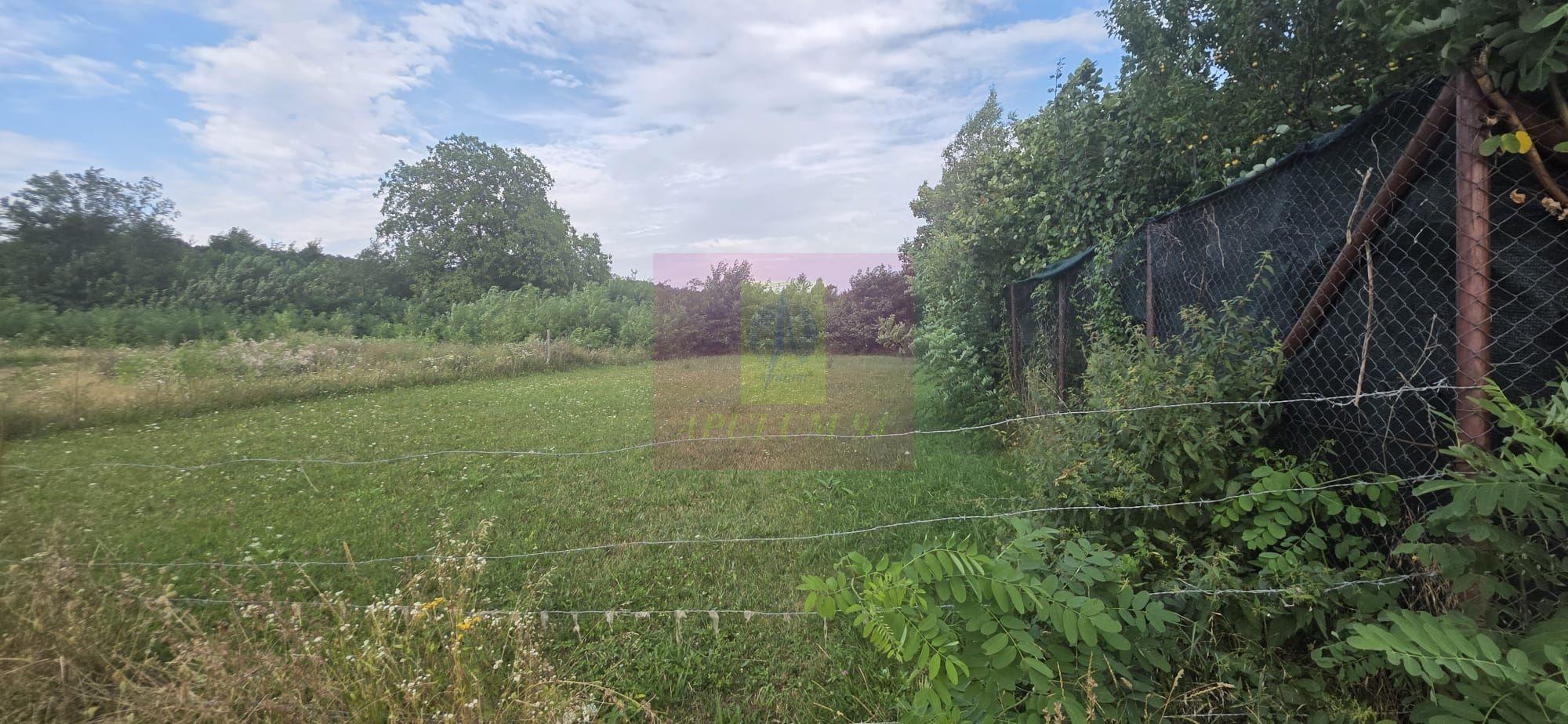 650 mp de liniste, natura si aer curat in Brebu, Prahova - 2