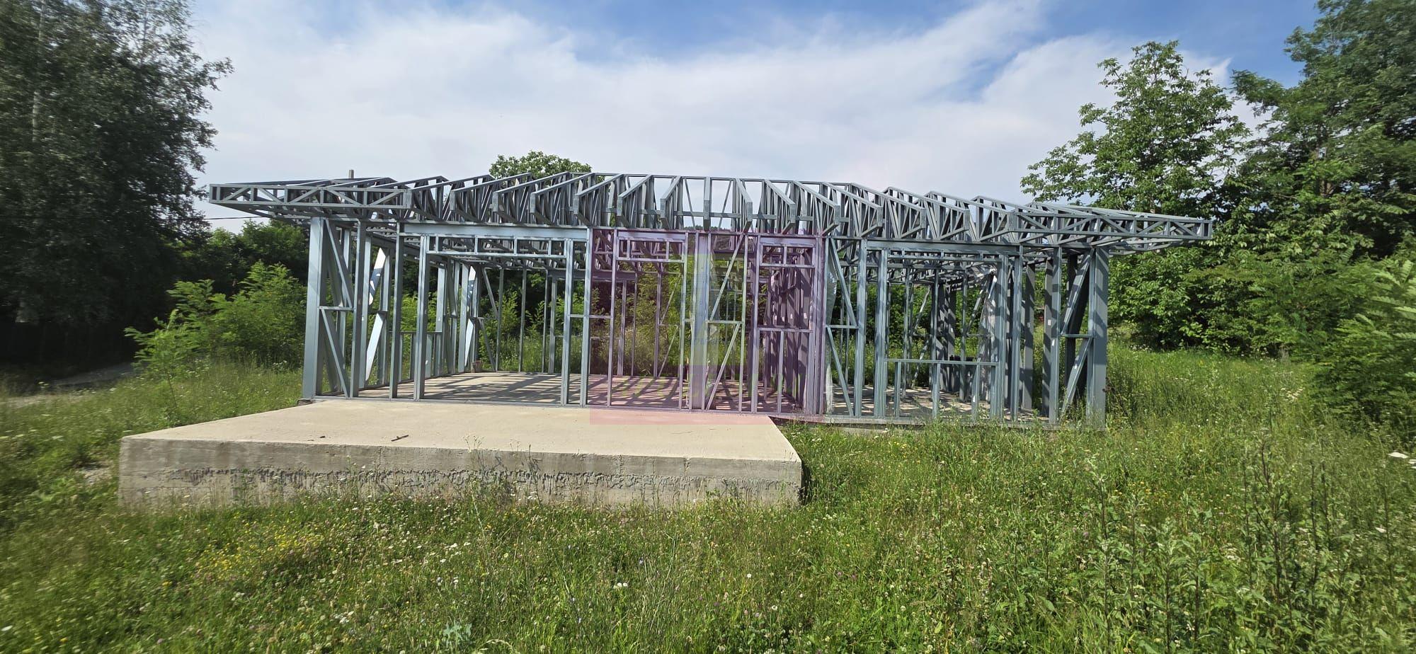 Casa pe structura metalica si teren de 757 mp de vanzare in Brebu - 1