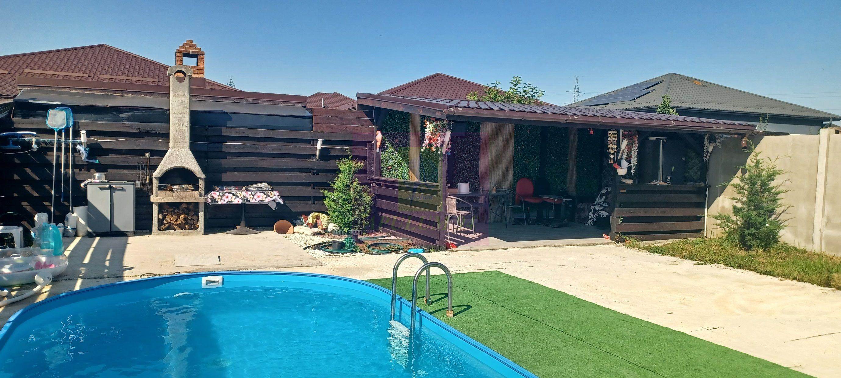Casă nouă Săbăreni, terasă, piscină, foișor, barbeque, curte 440 mp - 1