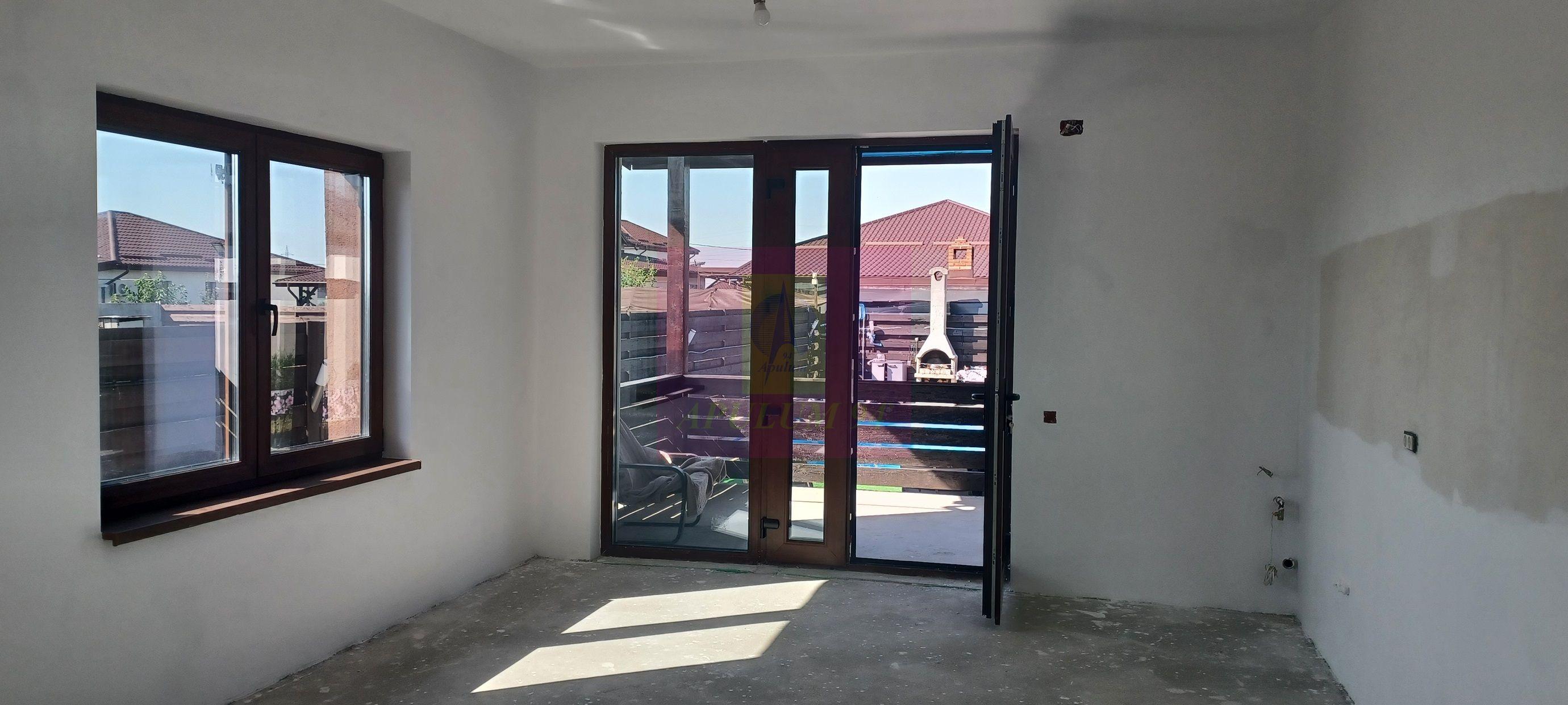 Casă nouă Săbăreni, terasă, piscină, foișor, barbeque, curte 440 mp - 8