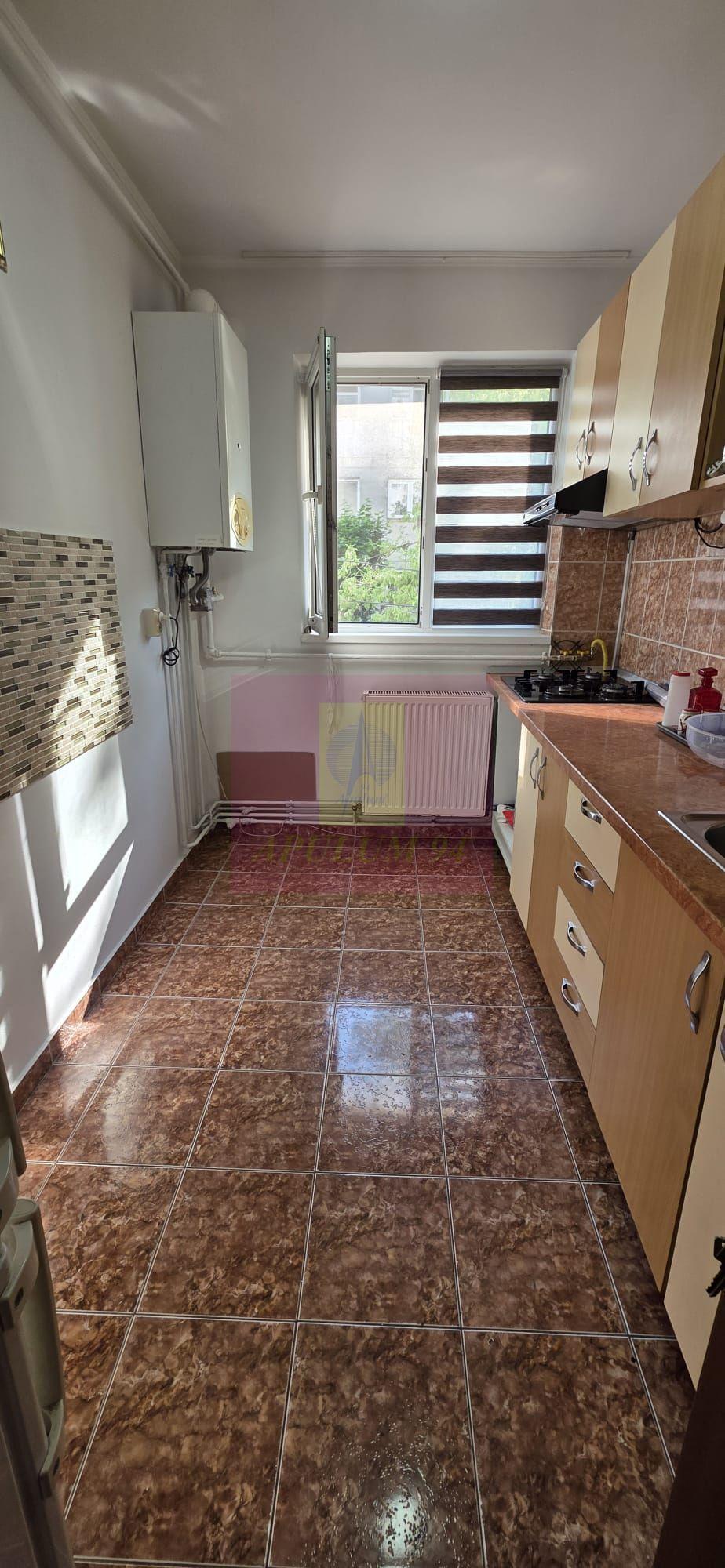 Apartament cu 2 camere, et 1 in Campina - 15