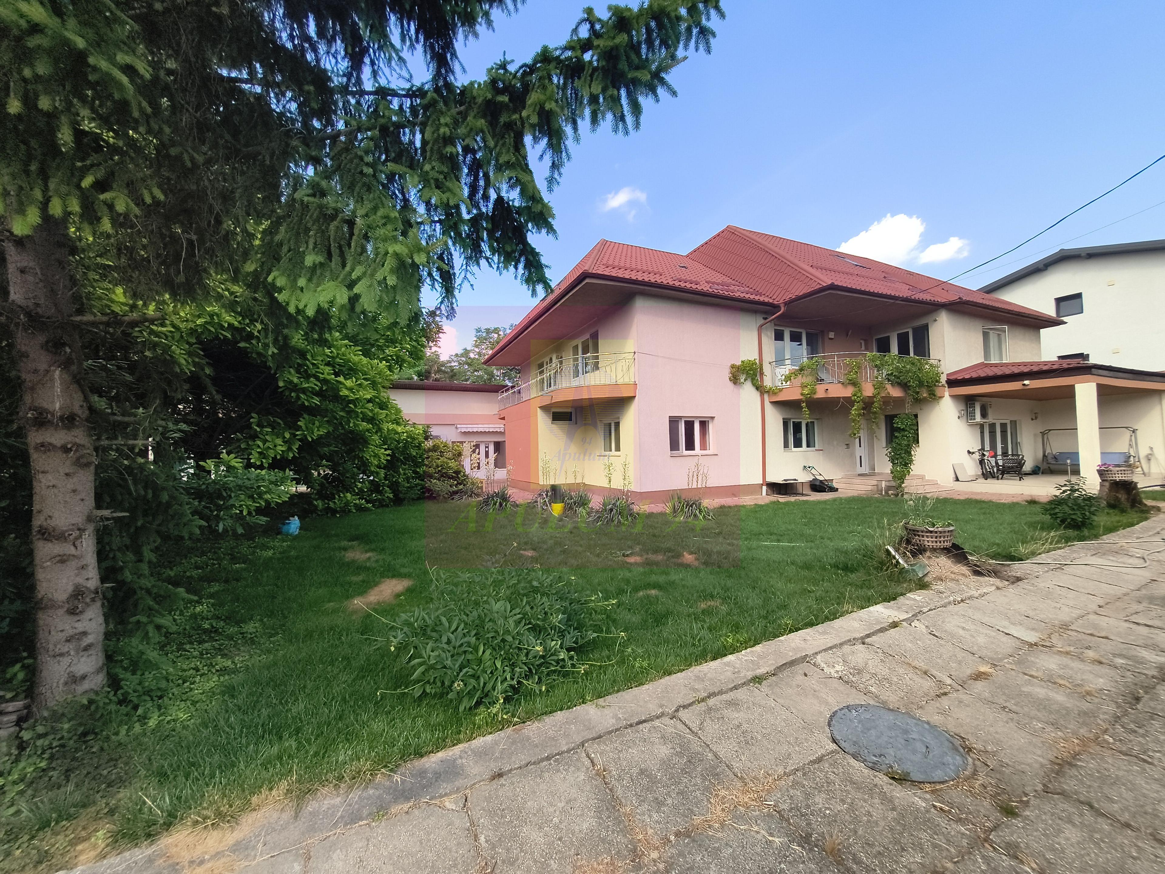 Vila de lângă Catedrala Ortodoxă ,,Sfânta Cuvioasă Parascheva" - 81