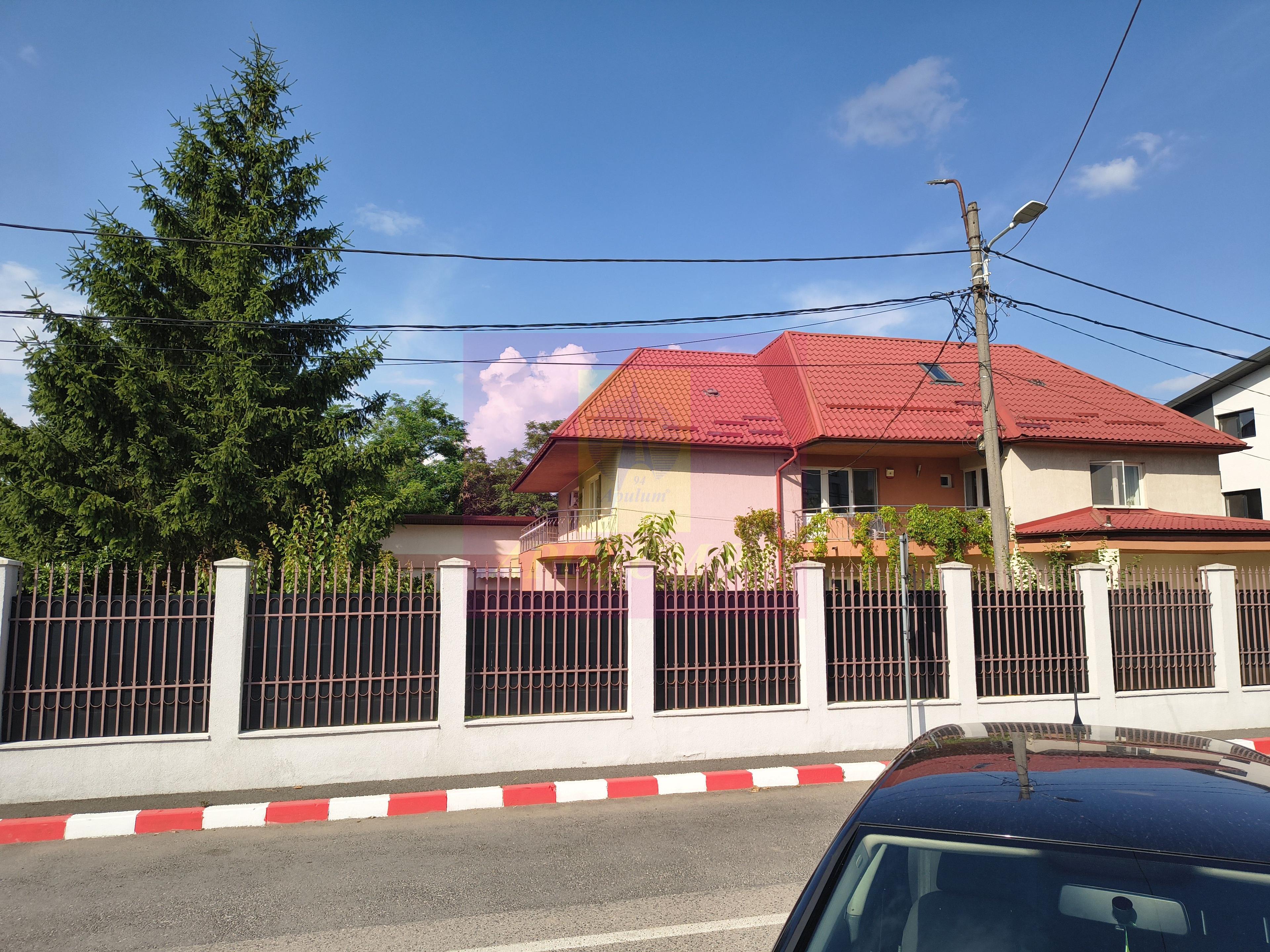Vila de lângă Catedrala Ortodoxă ,,Sfânta Cuvioasă Parascheva" - 86