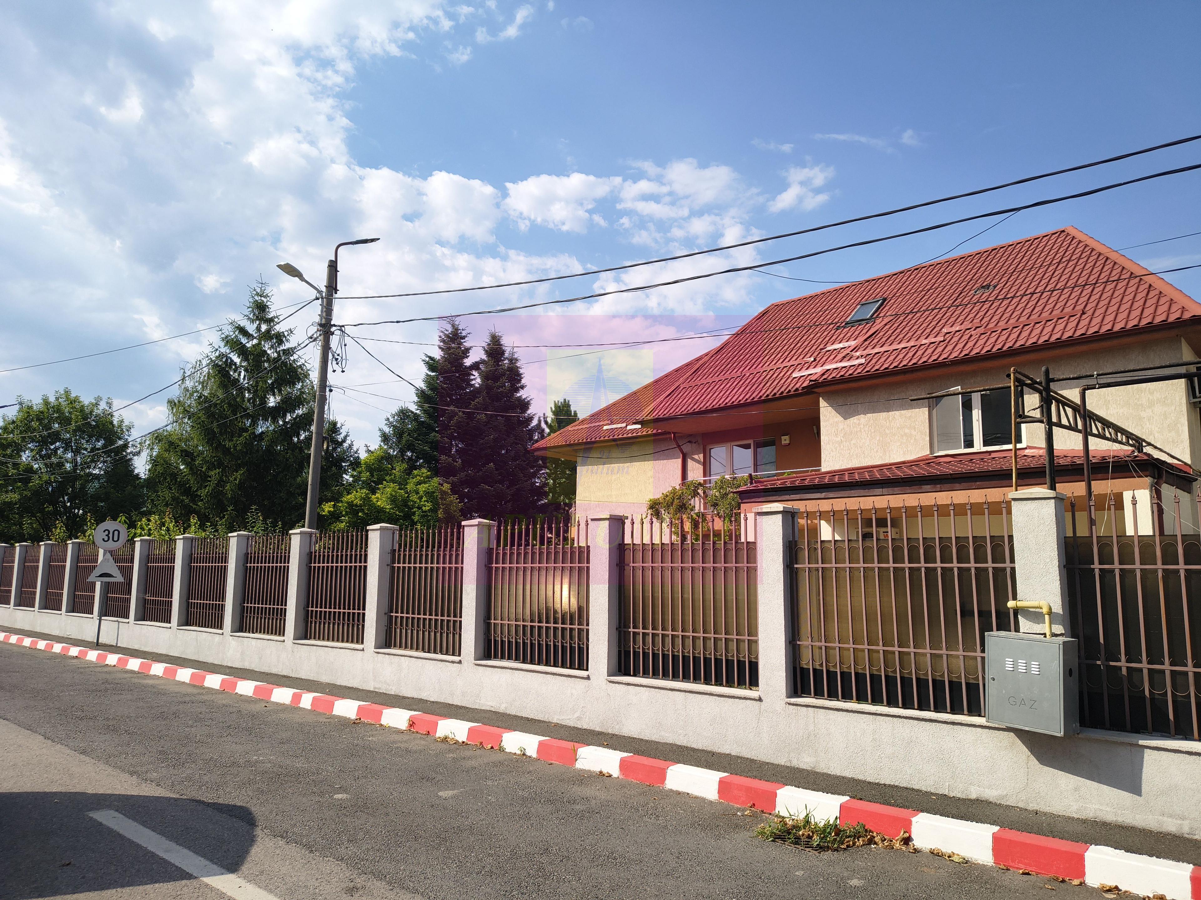 Vila de lângă Catedrala Ortodoxă ,,Sfânta Cuvioasă Parascheva" - 84