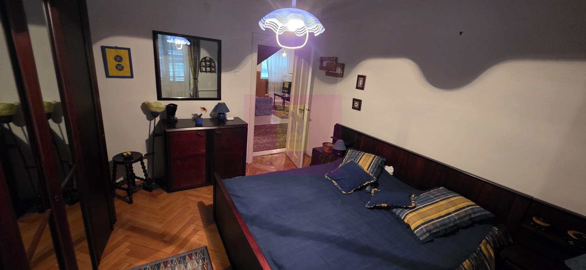 Vila de vanzare cu 6 camere si teren de 5116 mp in Cornu, Prahova - 6