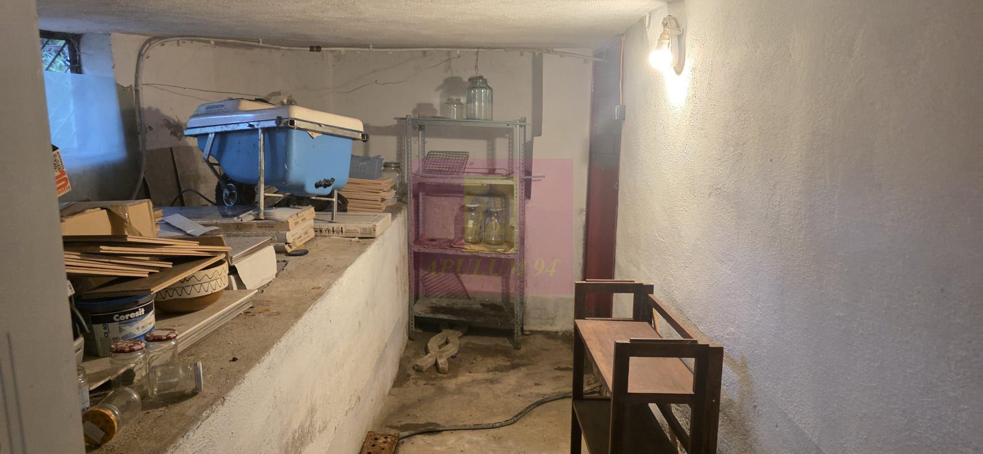 Vila de vanzare cu 6 camere si teren de 5116 mp in Cornu, Prahova - 27