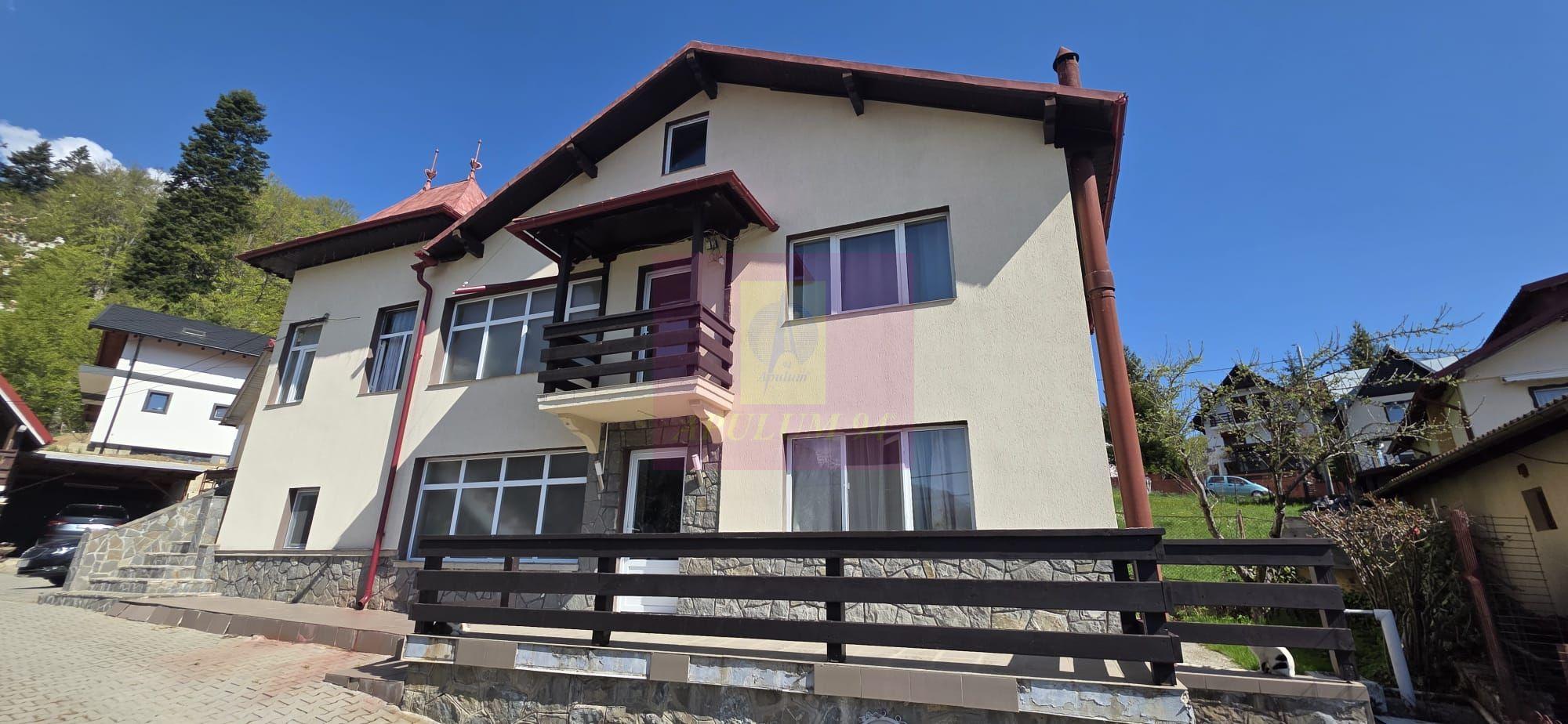 Casa de vanzare cu 6 camere in Busteni - 1