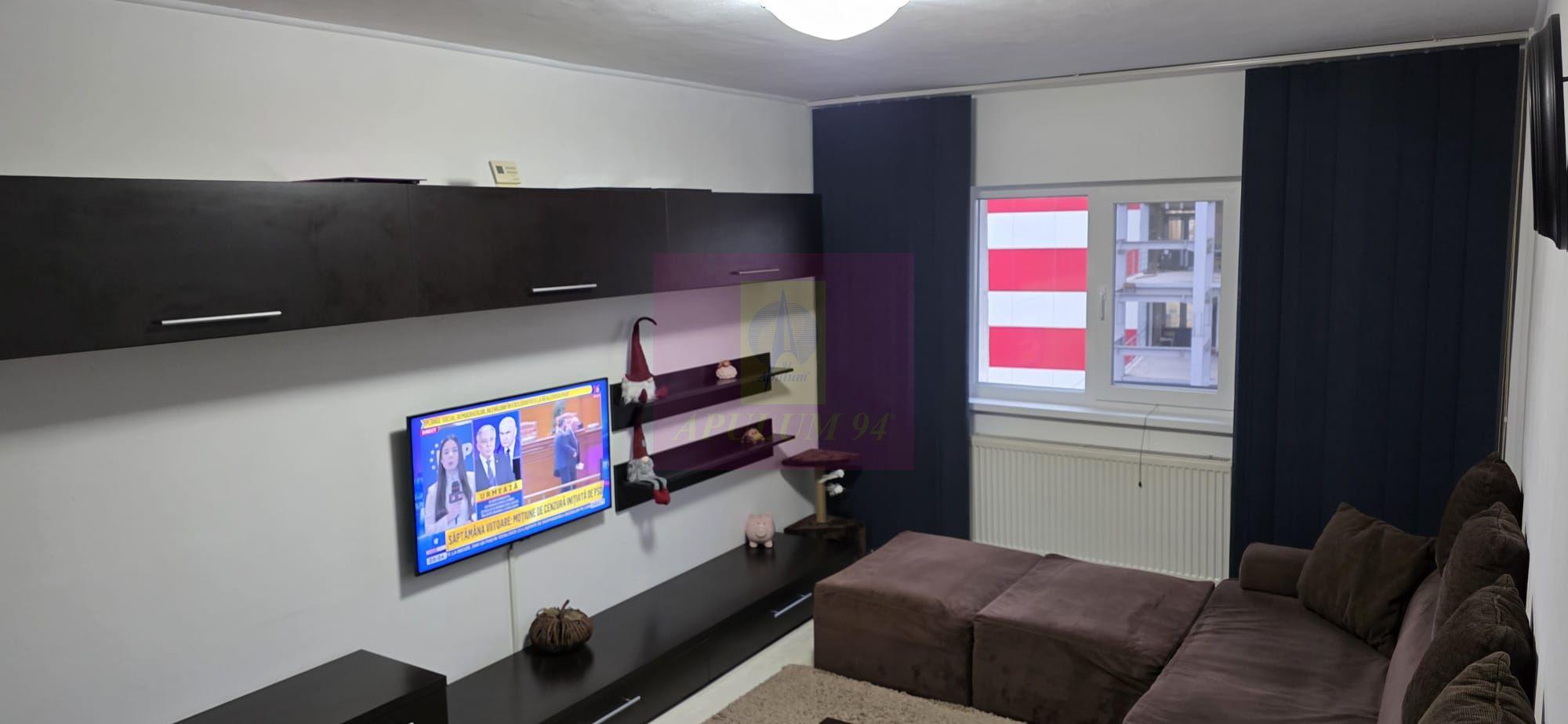 Apartament cu 2 camere de vânzare în Câmpina, zonă Central - 2