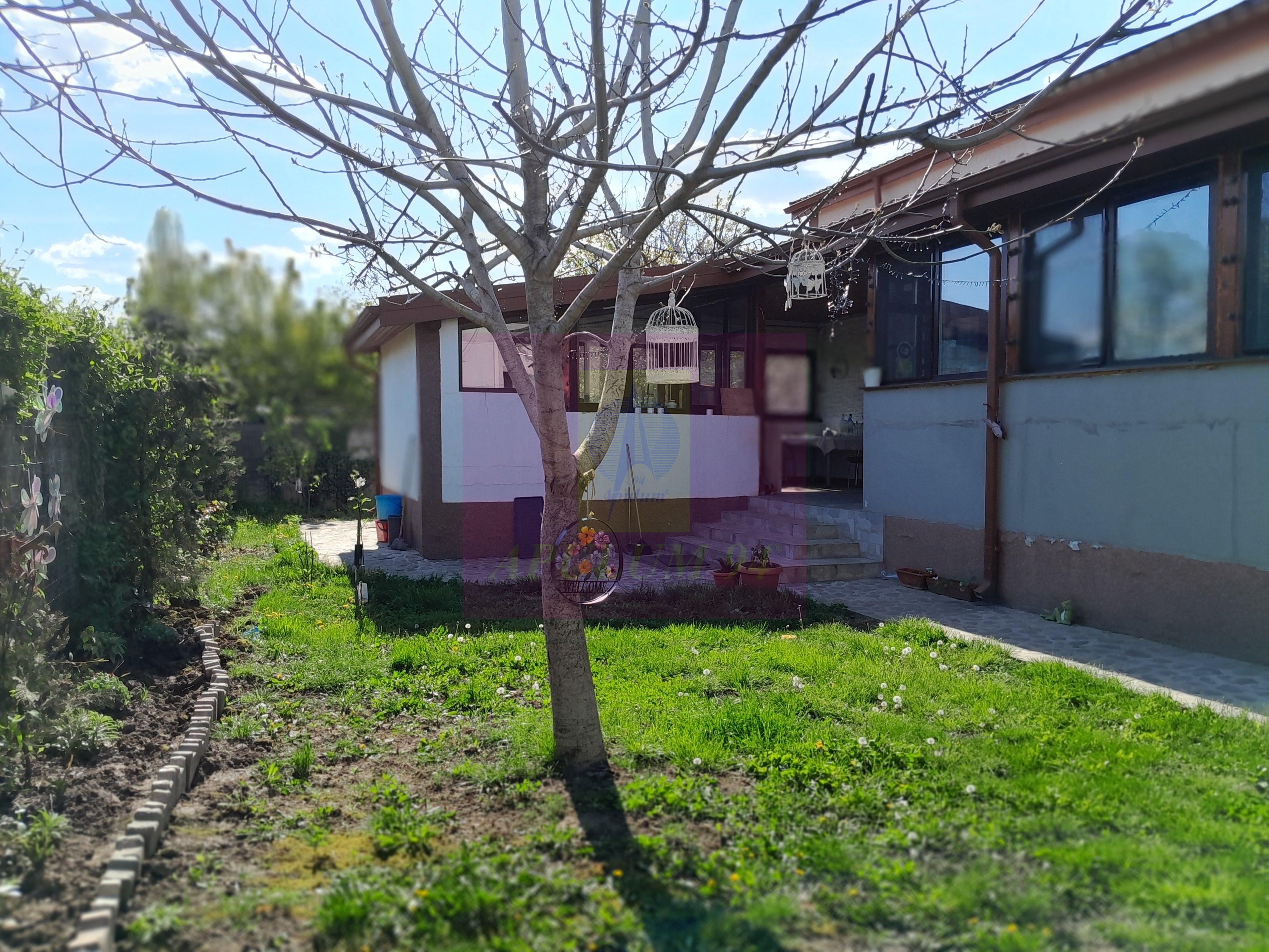 GIURGIU - SE VINDE CASA P+M 5 CAM - 32