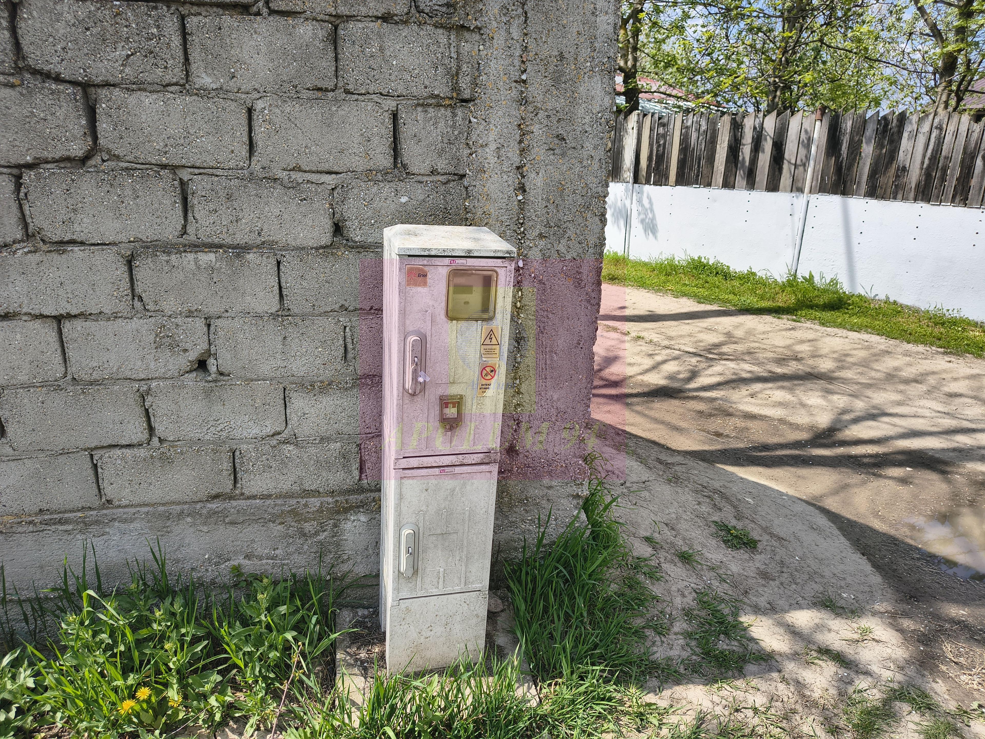 Casă cu farmec rustic și 500 mp, la 15 min de București - 9