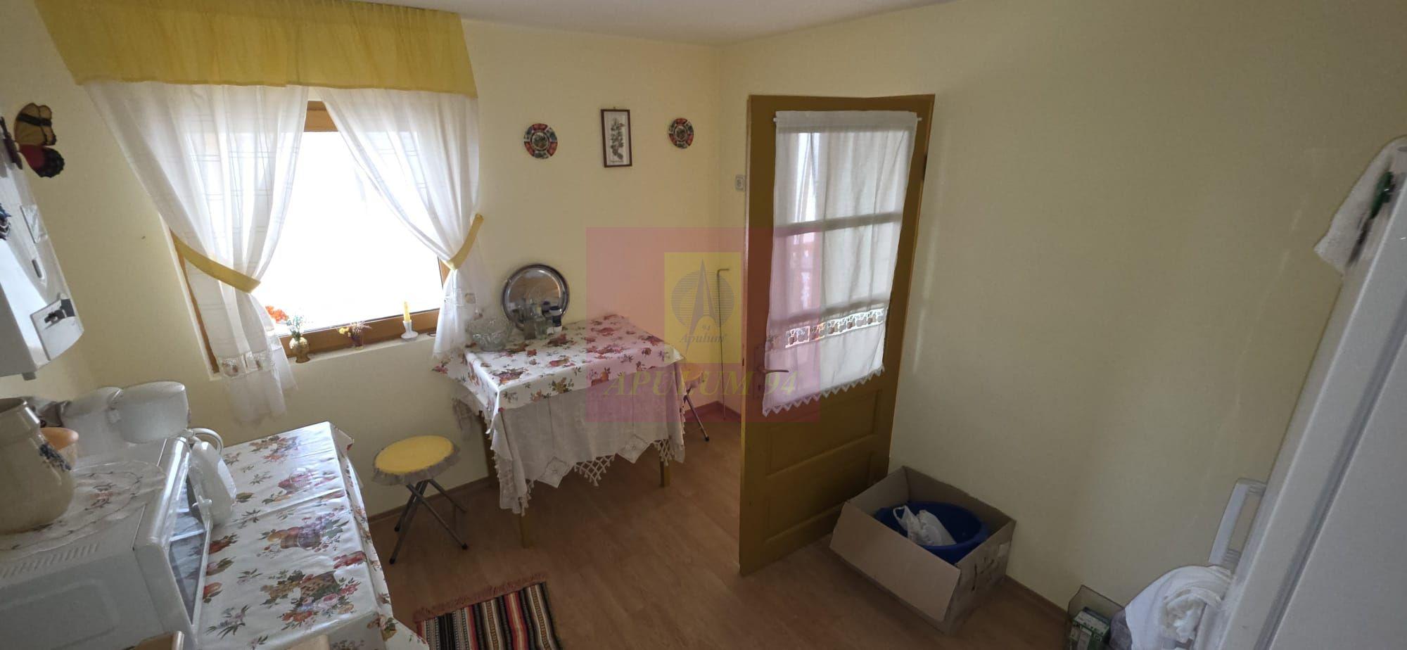 Casa de vanzare cu 3 camere in Poiana Campina - 9