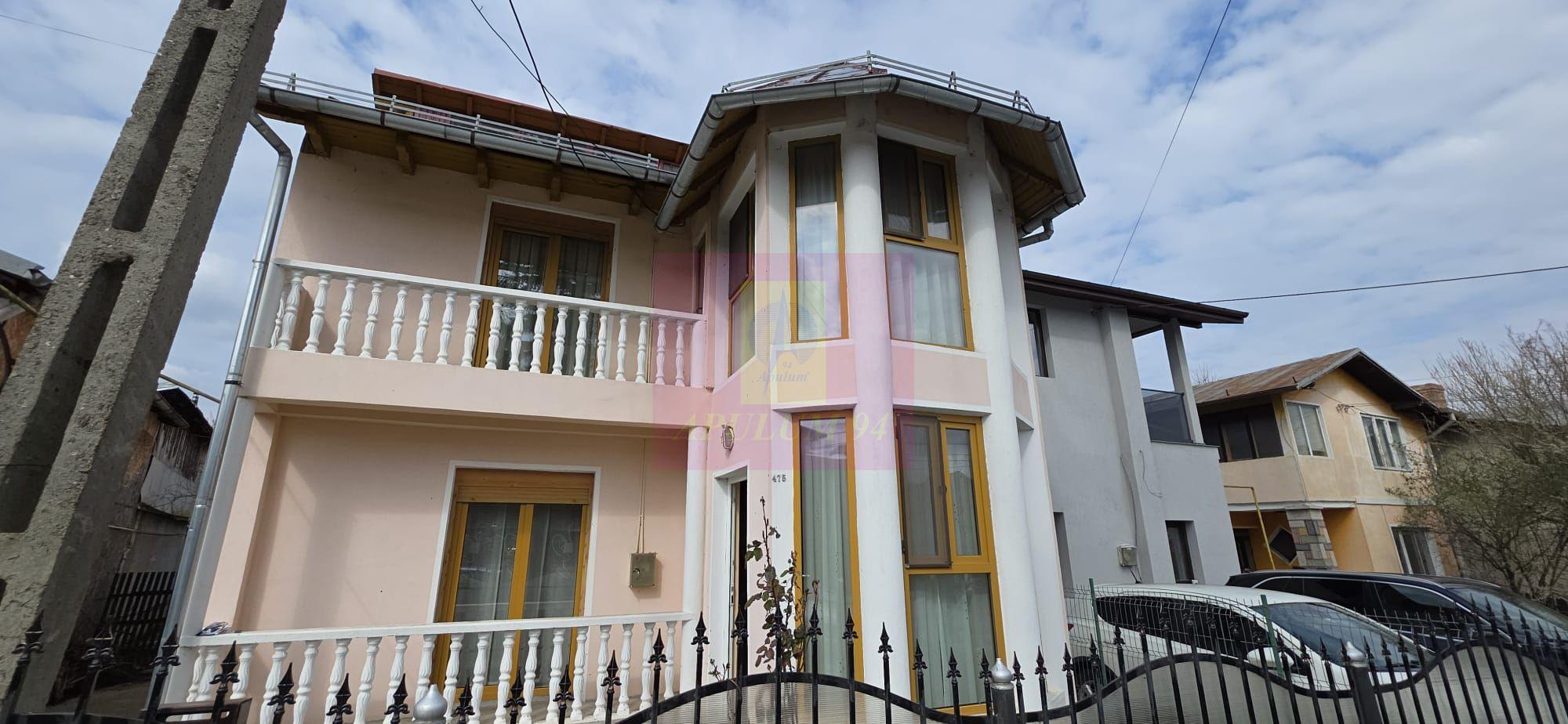 Casa de vanzare cu 3 camere in Poiana Campina - 2
