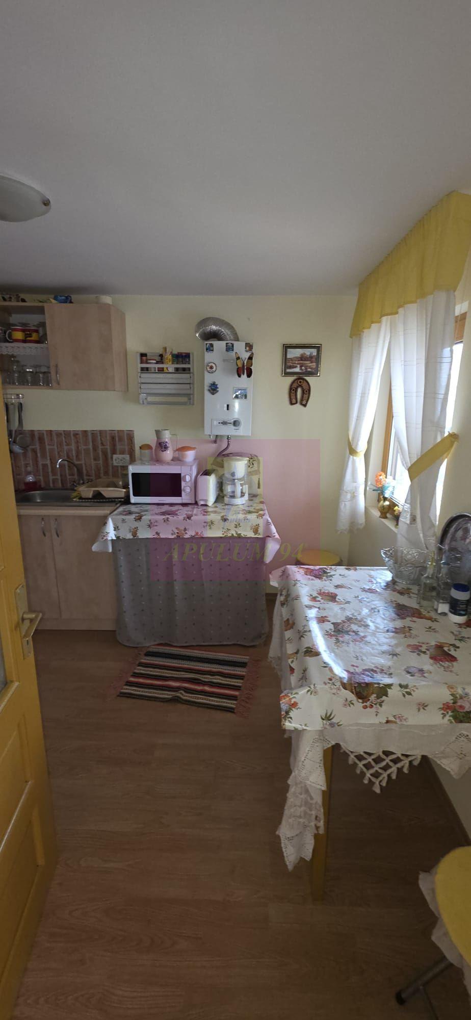 Casa de vanzare cu 3 camere in Poiana Campina - 12