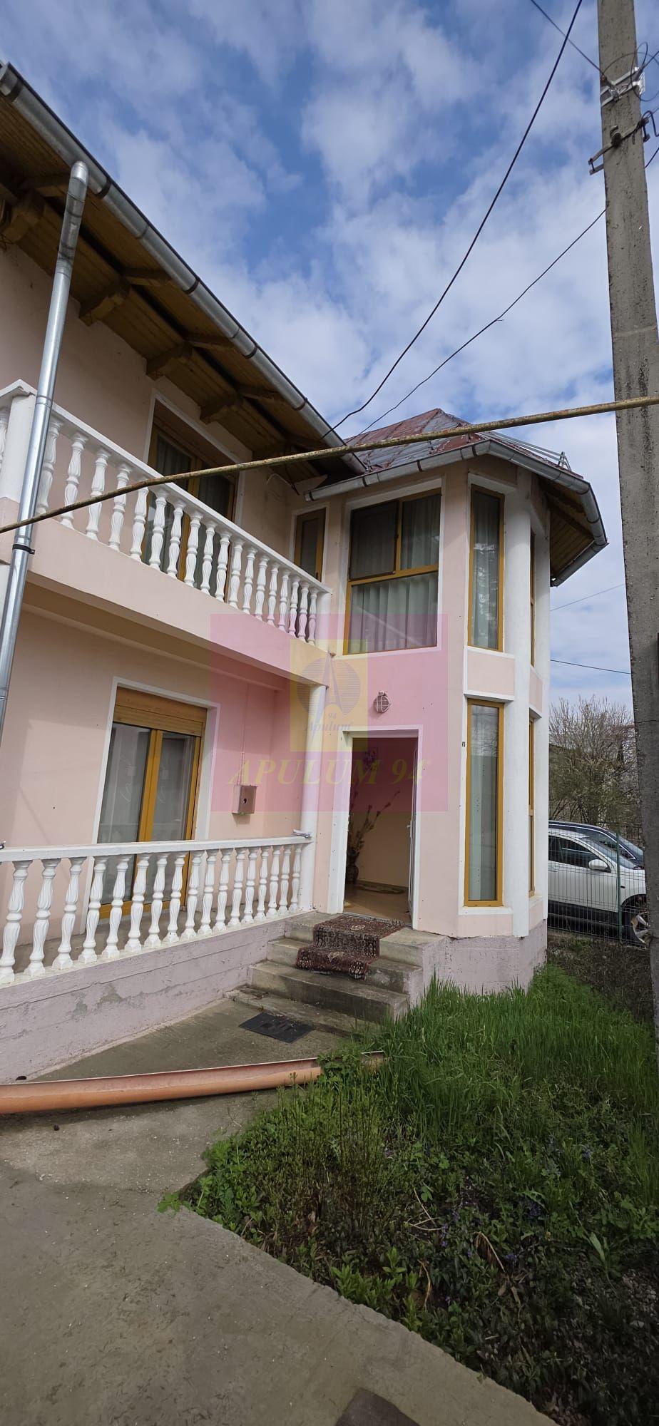 Casa de vanzare cu 3 camere in Poiana Campina - 20