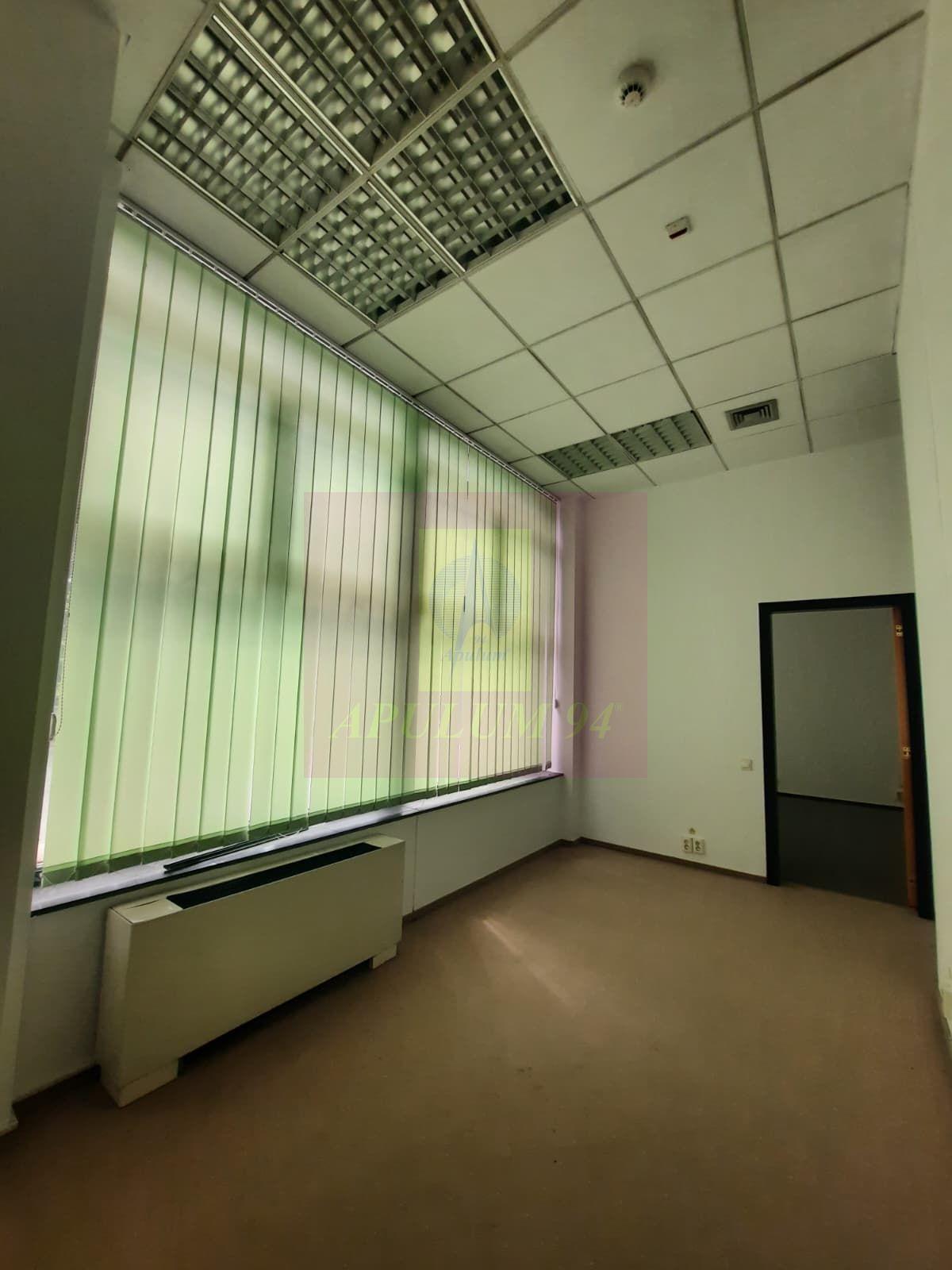 Inchiriere spatiu comercial bd Unirii, vitrina 25ml, stradal - 2