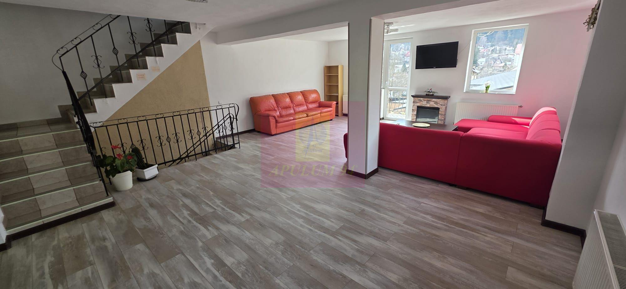 Vila de vânzare cu 8 camere și garaj in Busteni - 6