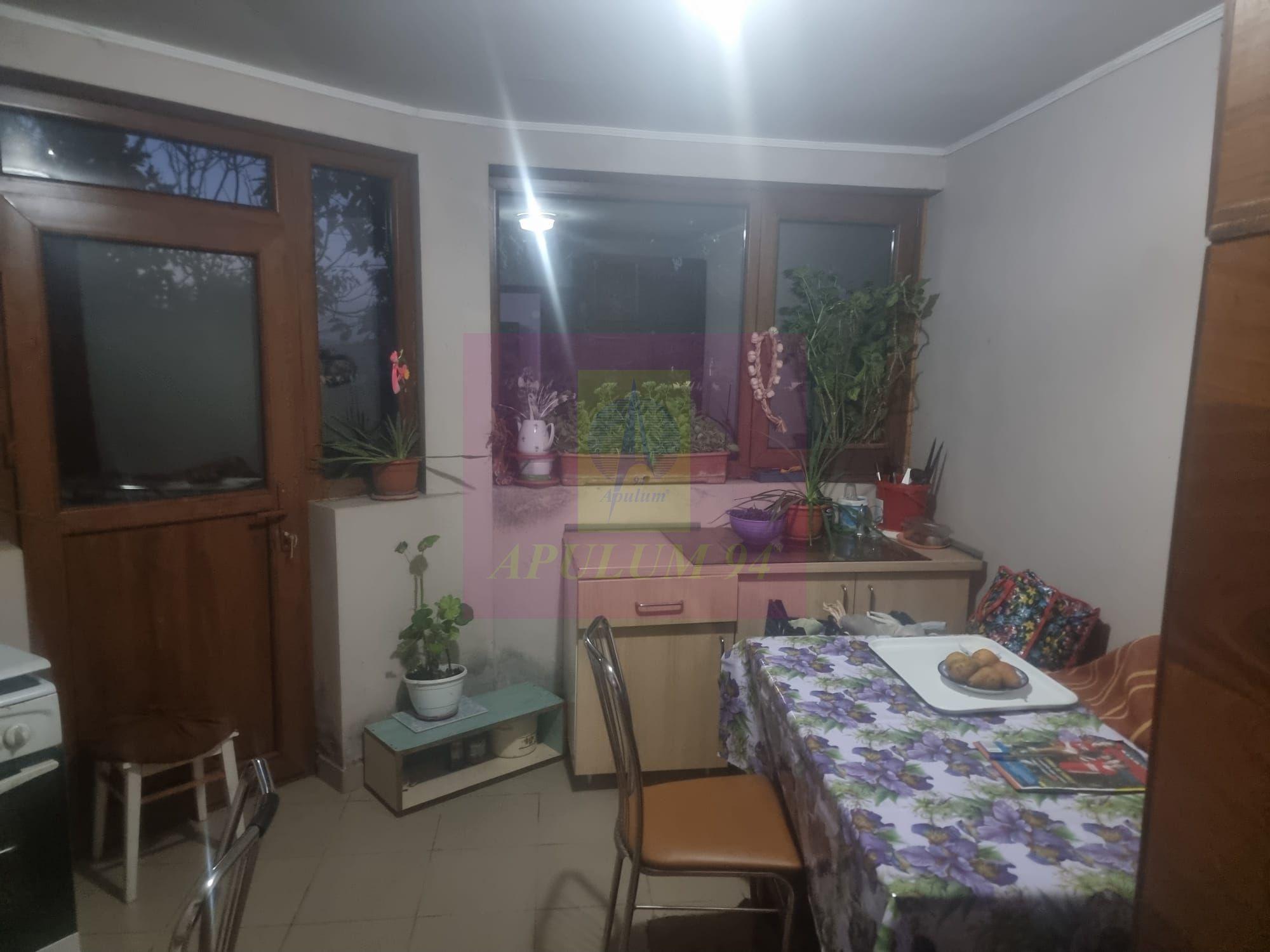 ILFOV - SE VINDE CASA IN ISLAZ / COM. BRANESTI - 12