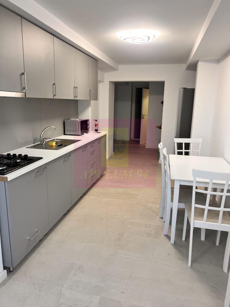 Vanzare apartament 3 camere Decebal, metrou, parking - 4