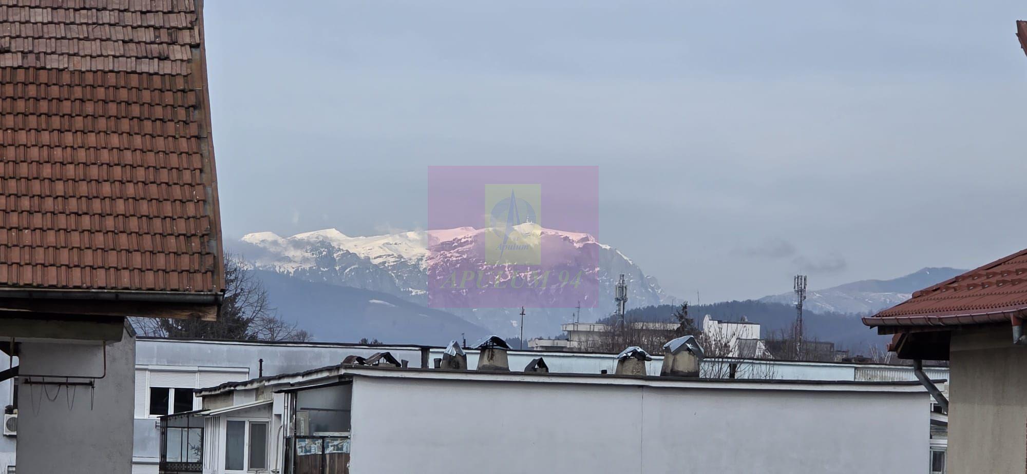 Apartamnet cu 2 cmere de vanzare in Campina - 1