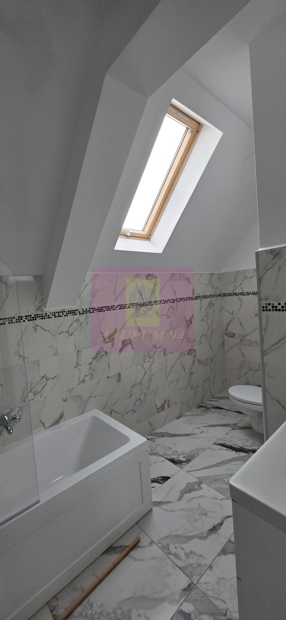 Vila de vanzare cu 4 camere in Brebu - 13