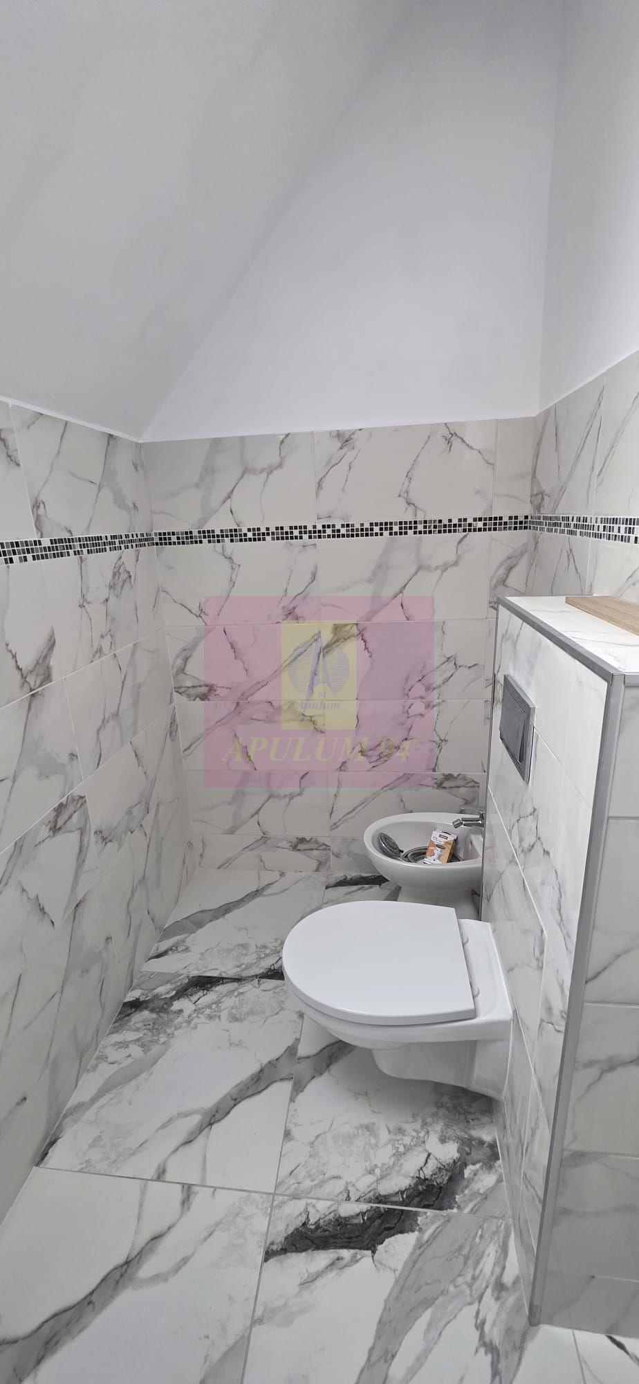 Vila de vanzare cu 4 camere in Brebu - 12