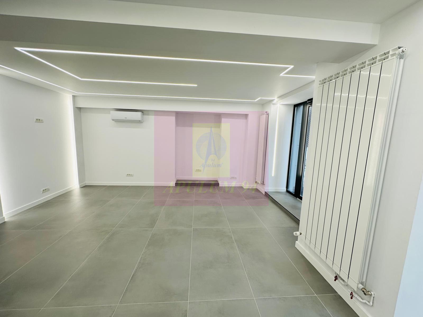 Vanzare spatiu comercial in zona Decebal - 9