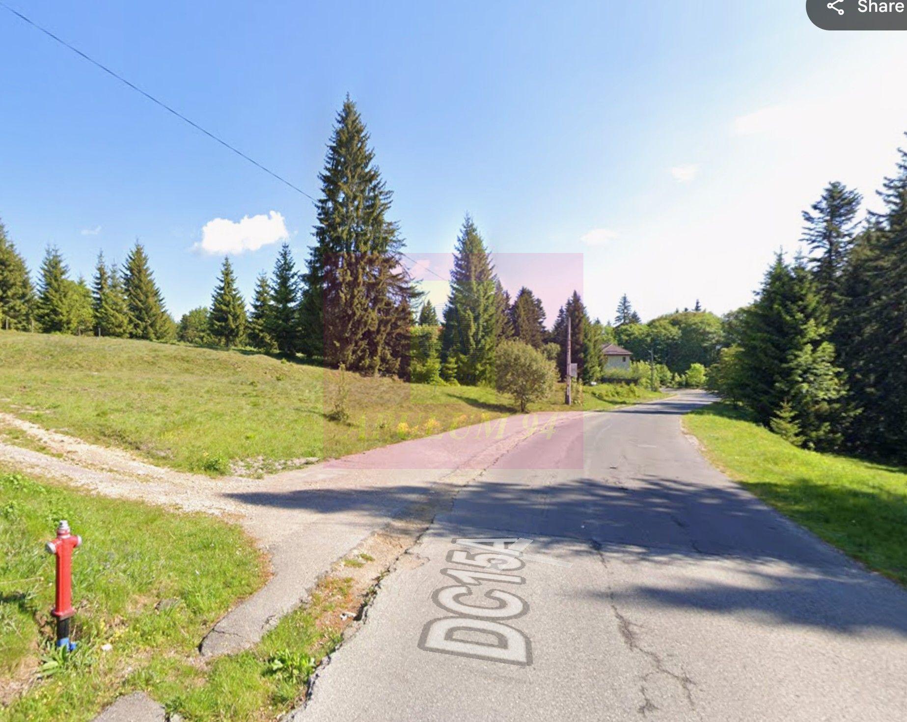 Teren intravilan de vanzare in Predeal, zona Trei Brazi - 2