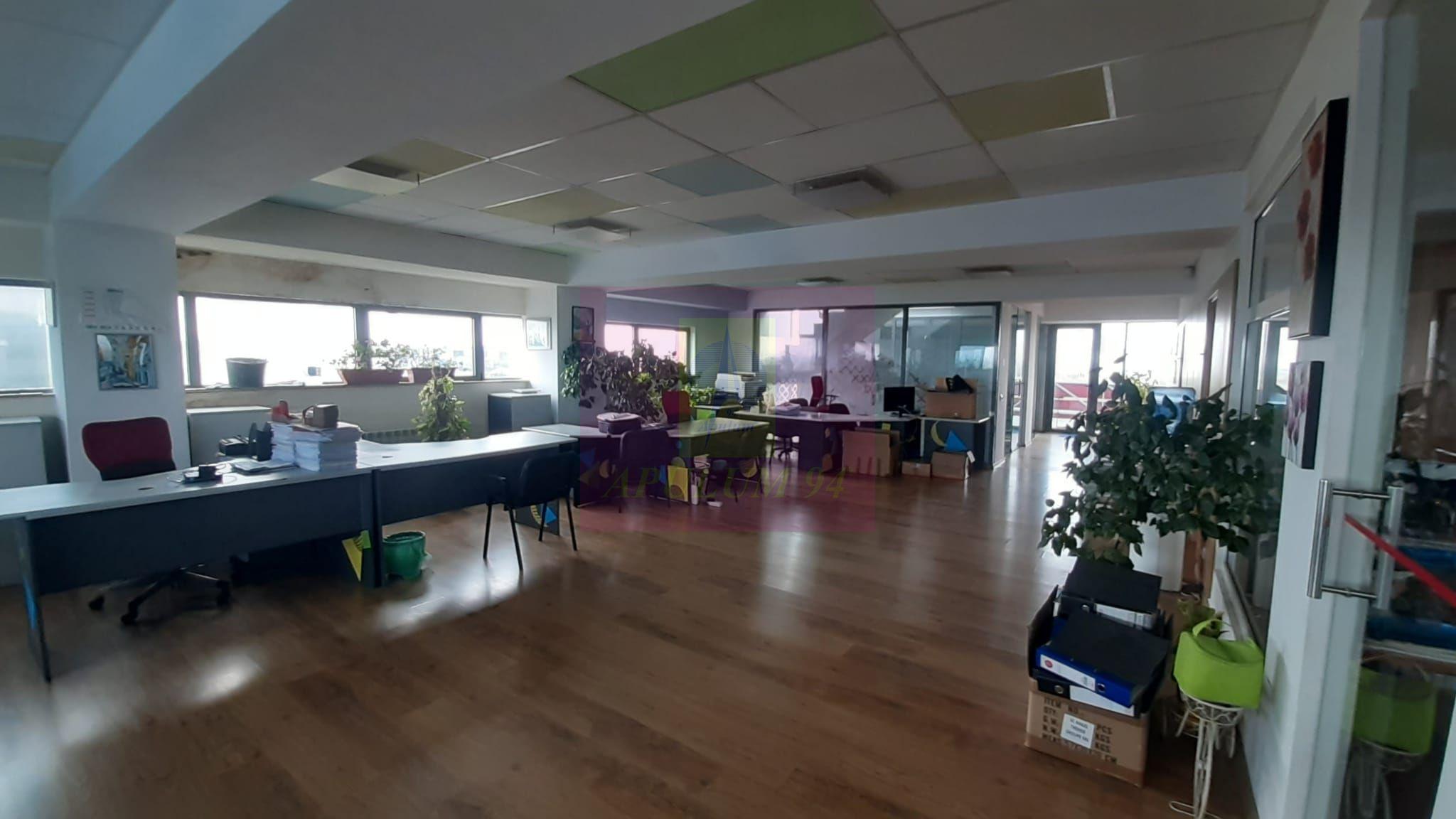 Showroom în Sudul Bucureștiului - 40