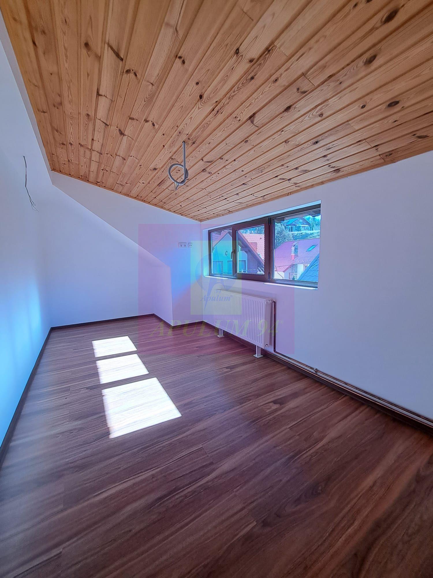 Vila de vanzare in Busteni - Zona Piatra Arsa - 75