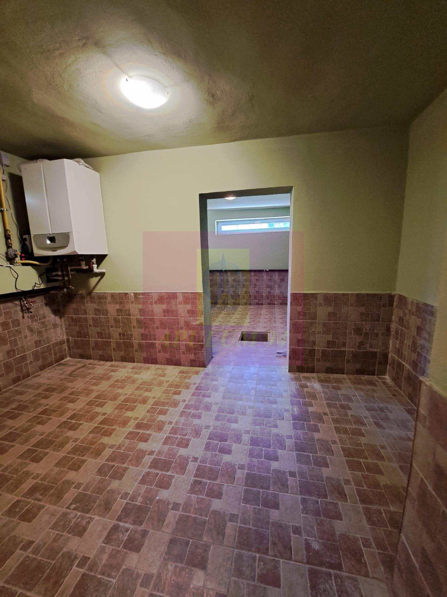 Vila de vanzare in Busteni - Zona Piatra Arsa - 90
