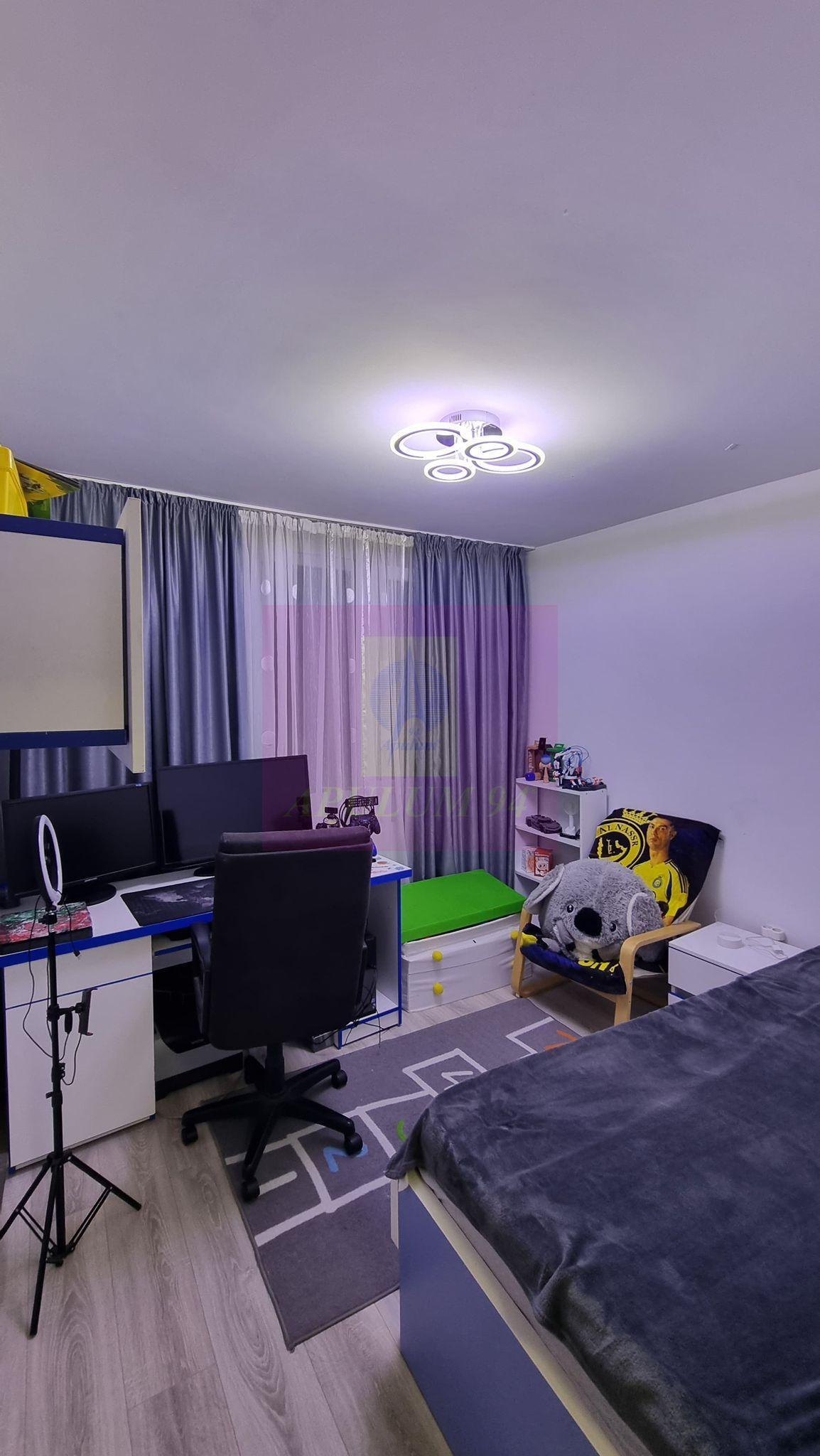 Apartament 3 camere 3/4 -Piata Resita - 11