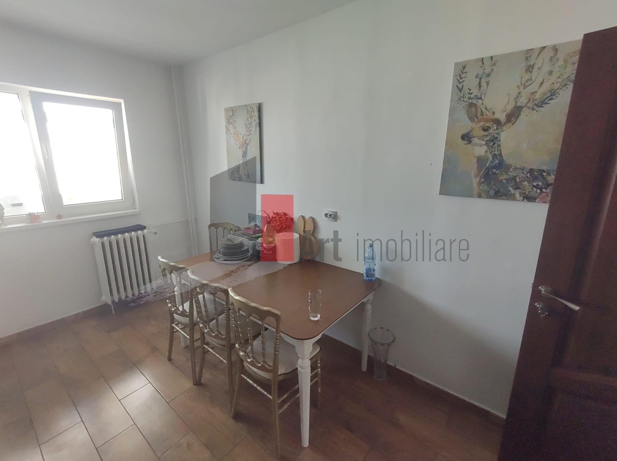 Vânzare apartament decomandat 4 camere Bd. Obregia - Pasajul Europa Unită - 9