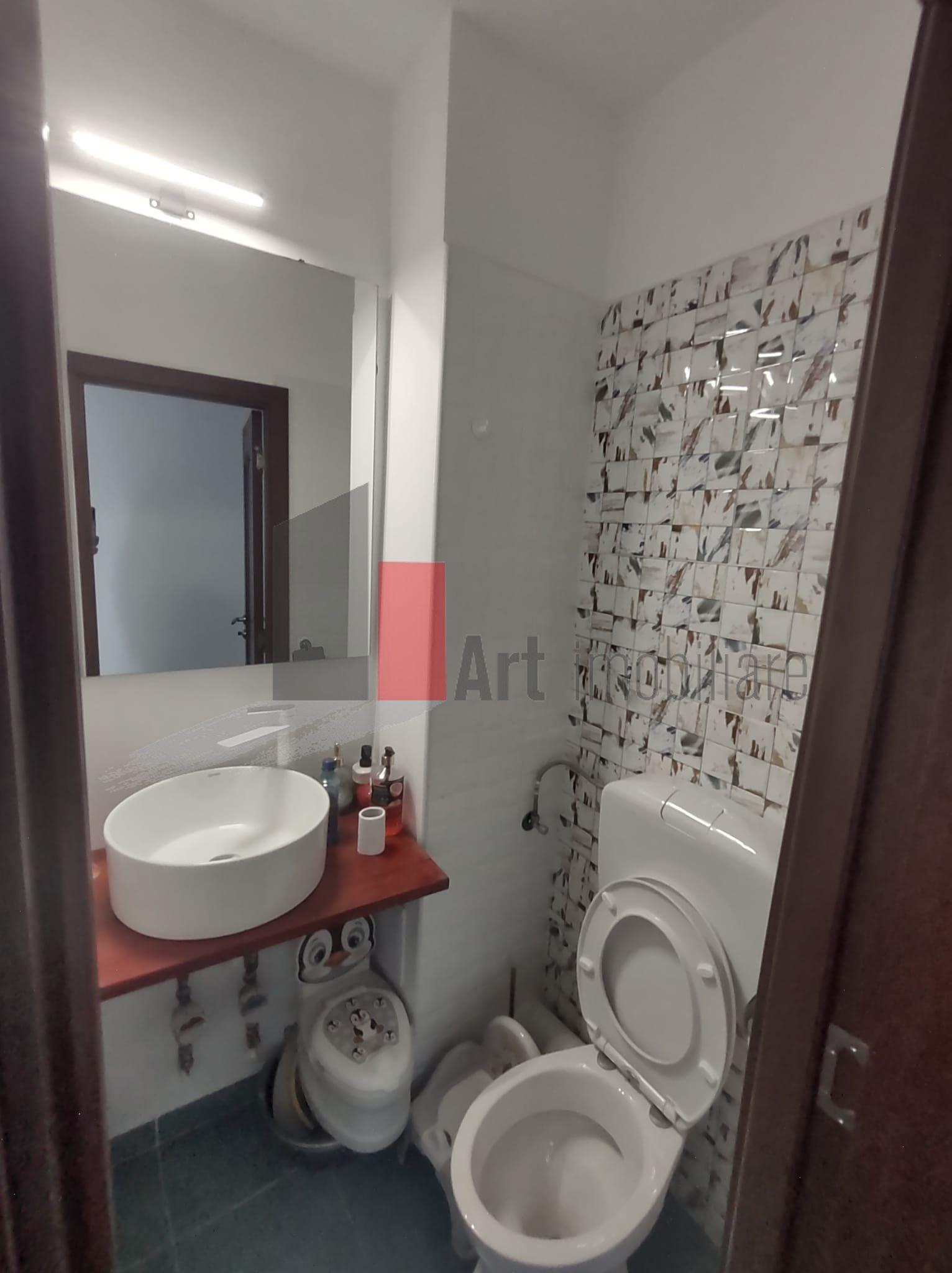 Vânzare apartament decomandat 4 camere Bd. Obregia - Pasajul Europa Unită - 7