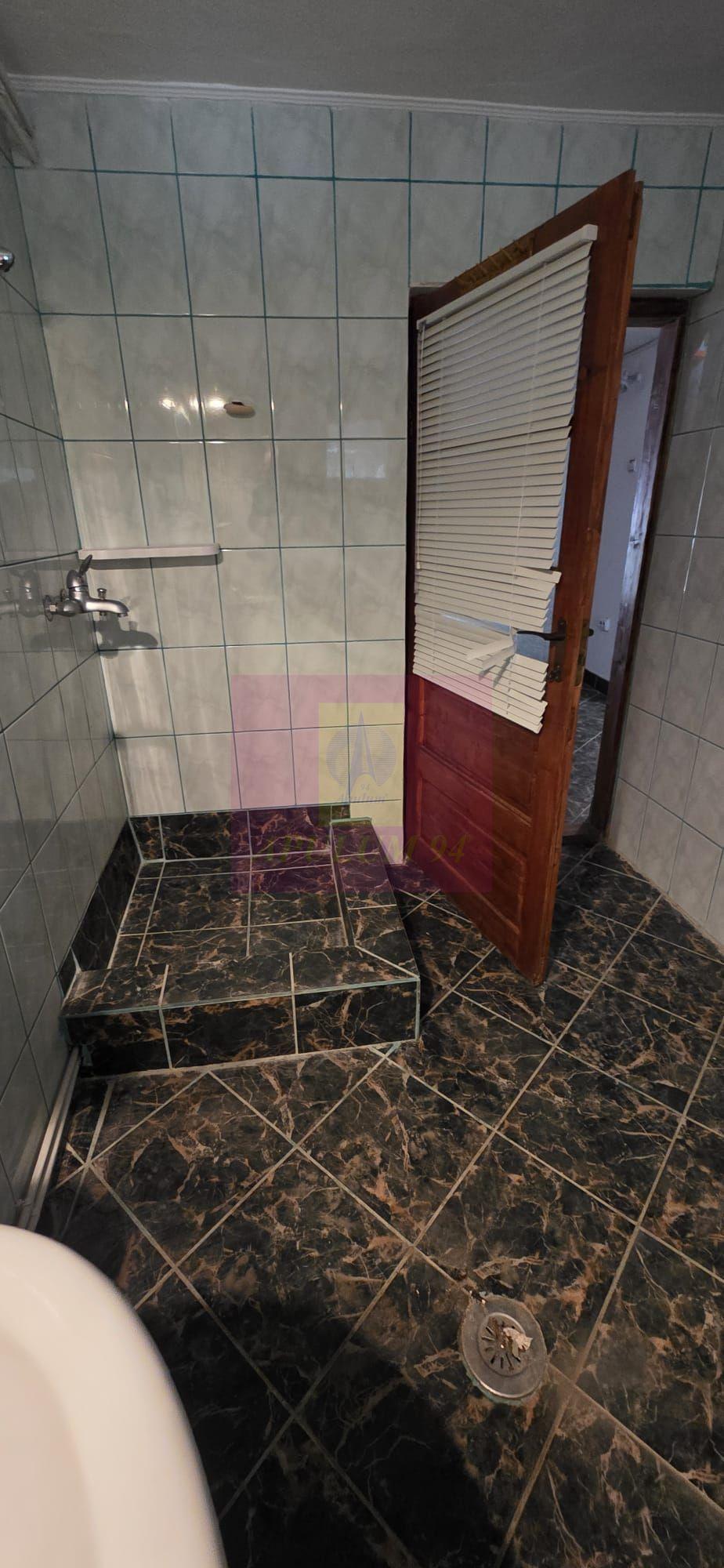 Vila de vanzare cu 5 camere in Busteni - 28