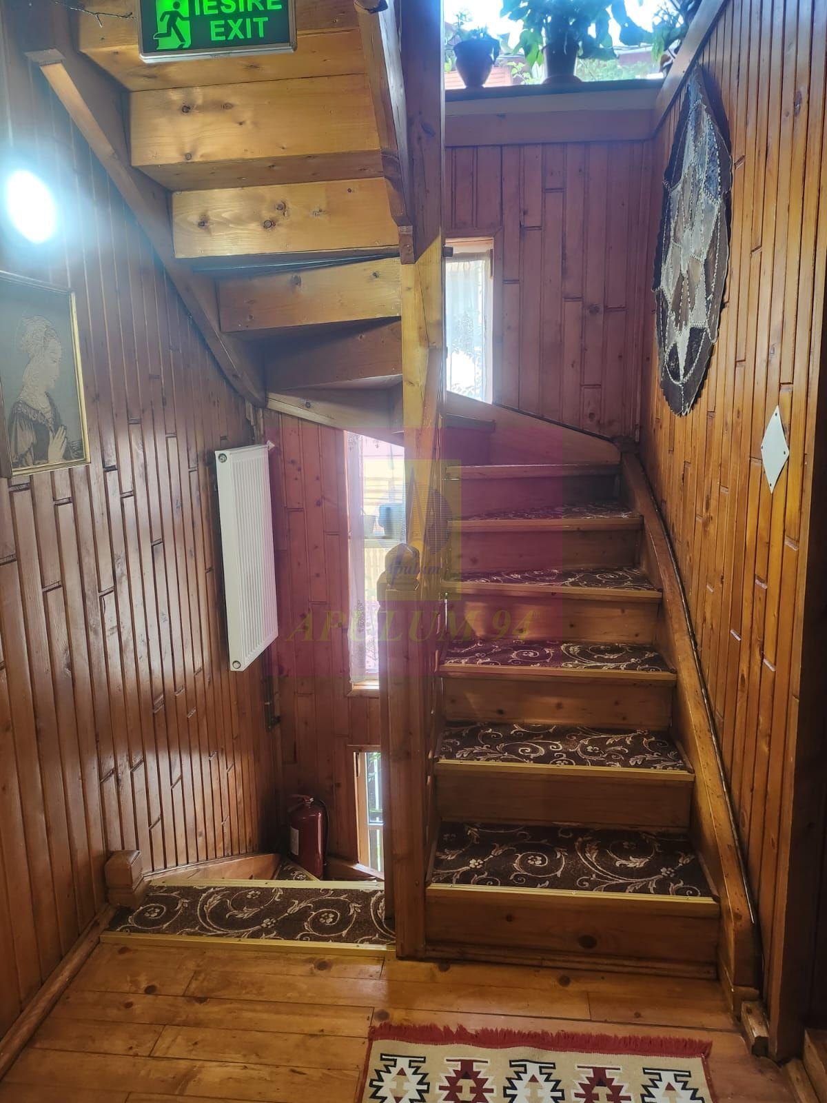 Vila de vacanta de vanzare in Busteni - Zona Zamora - 32