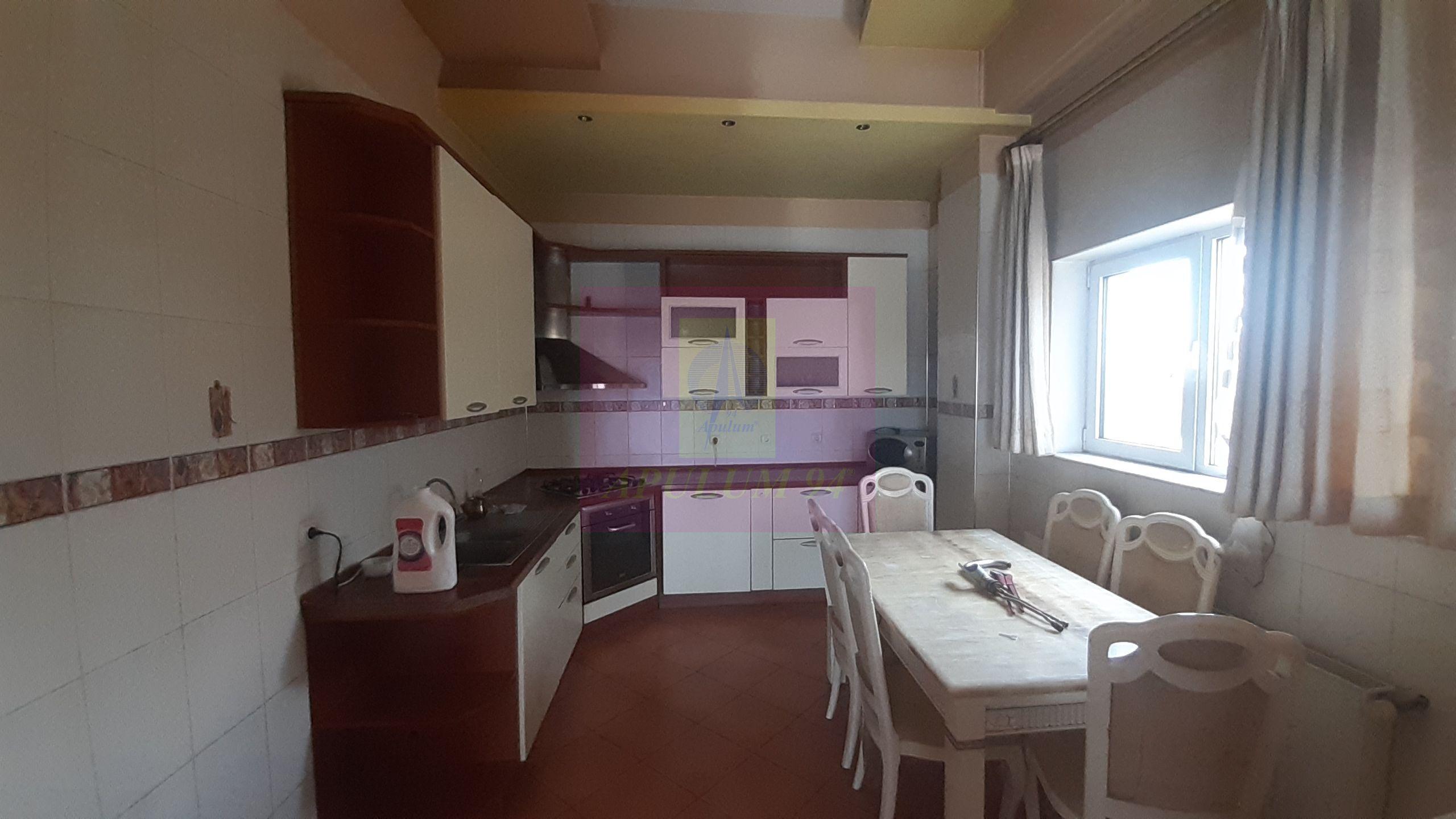 Vilă Mare în Voluntari - 8