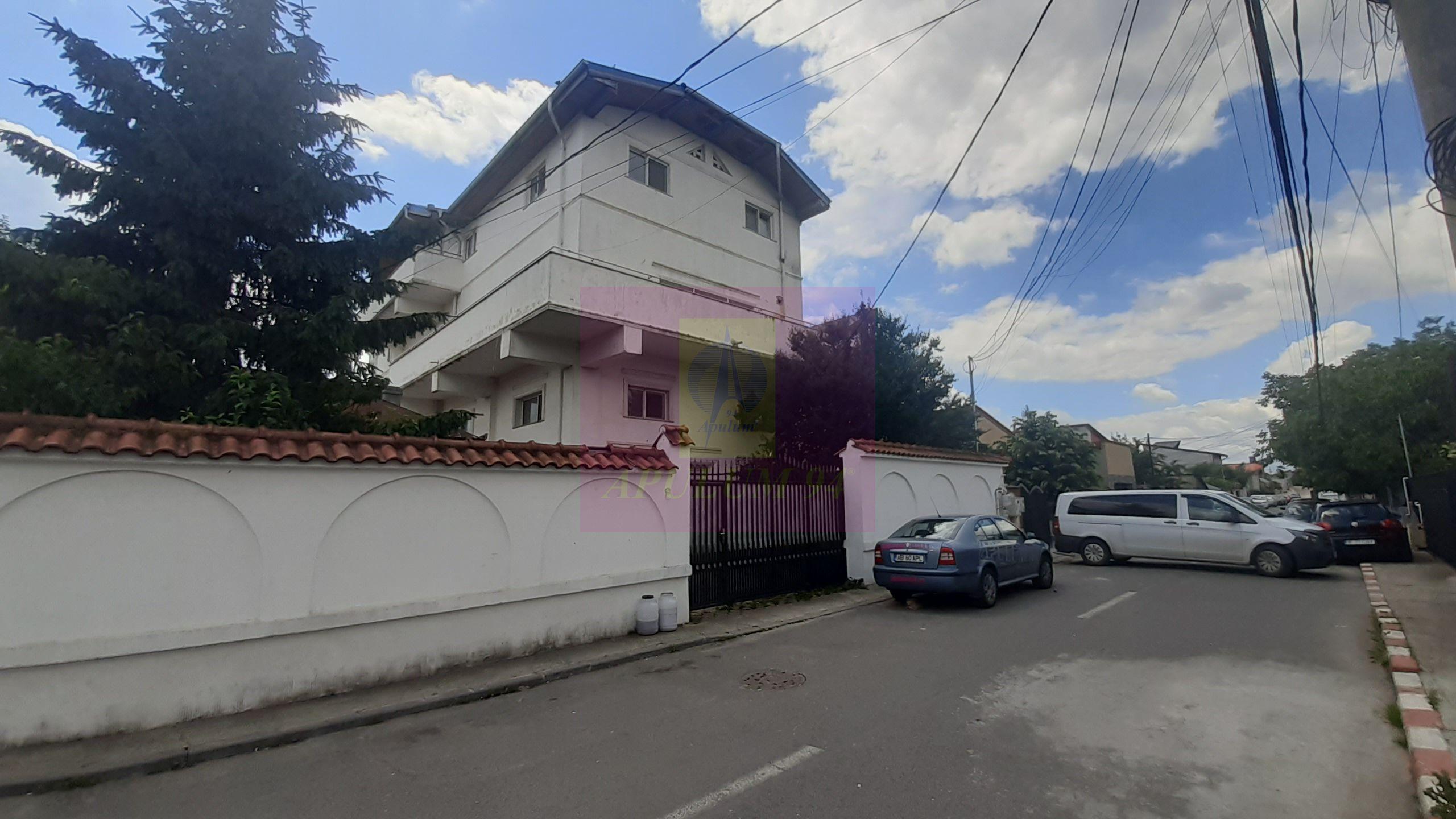 Vilă Mare în Voluntari - 1
